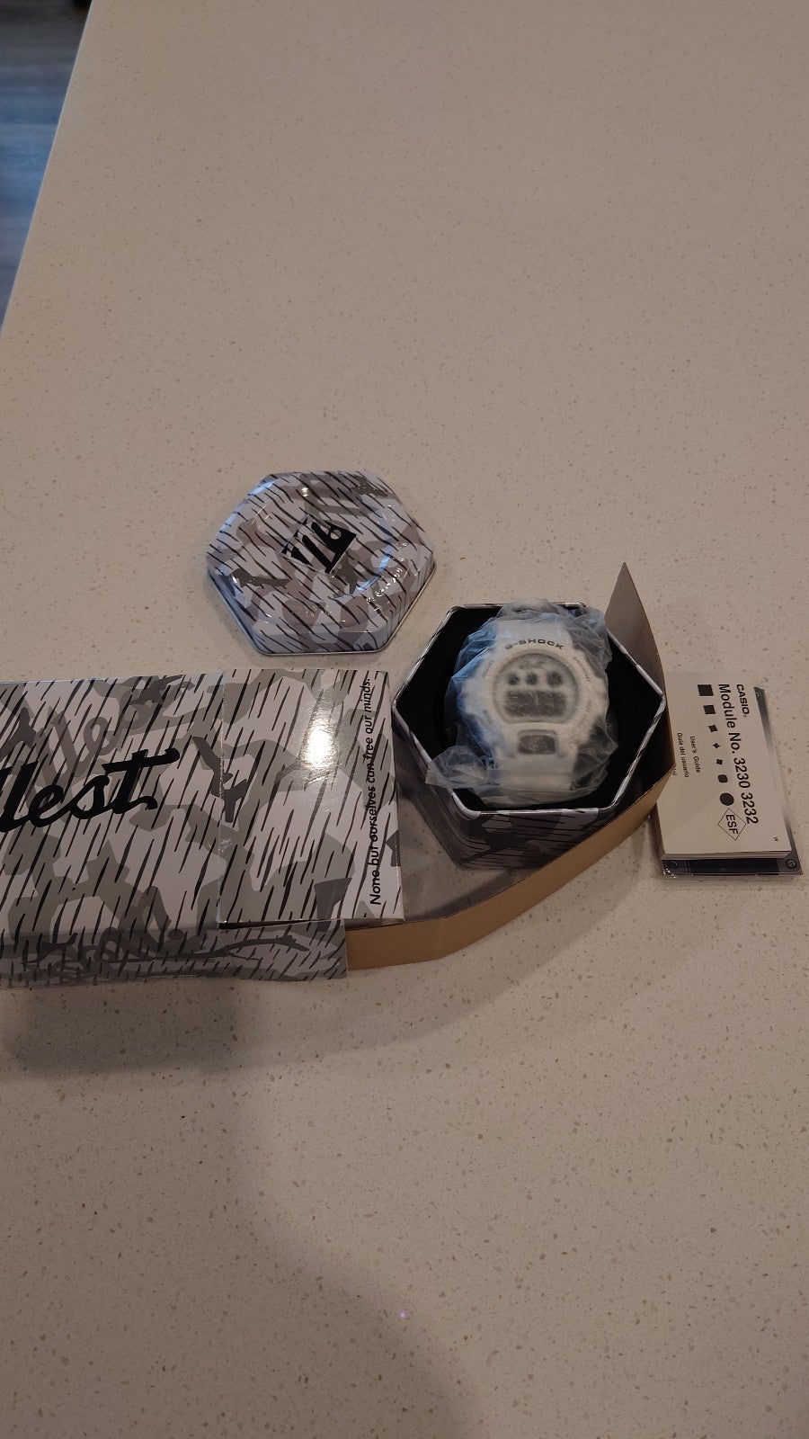 Flea Market Sale - G Shock watch DW6900 illest rare white - Fire Sale Fiesta:£152[hoMen_5173630ua]