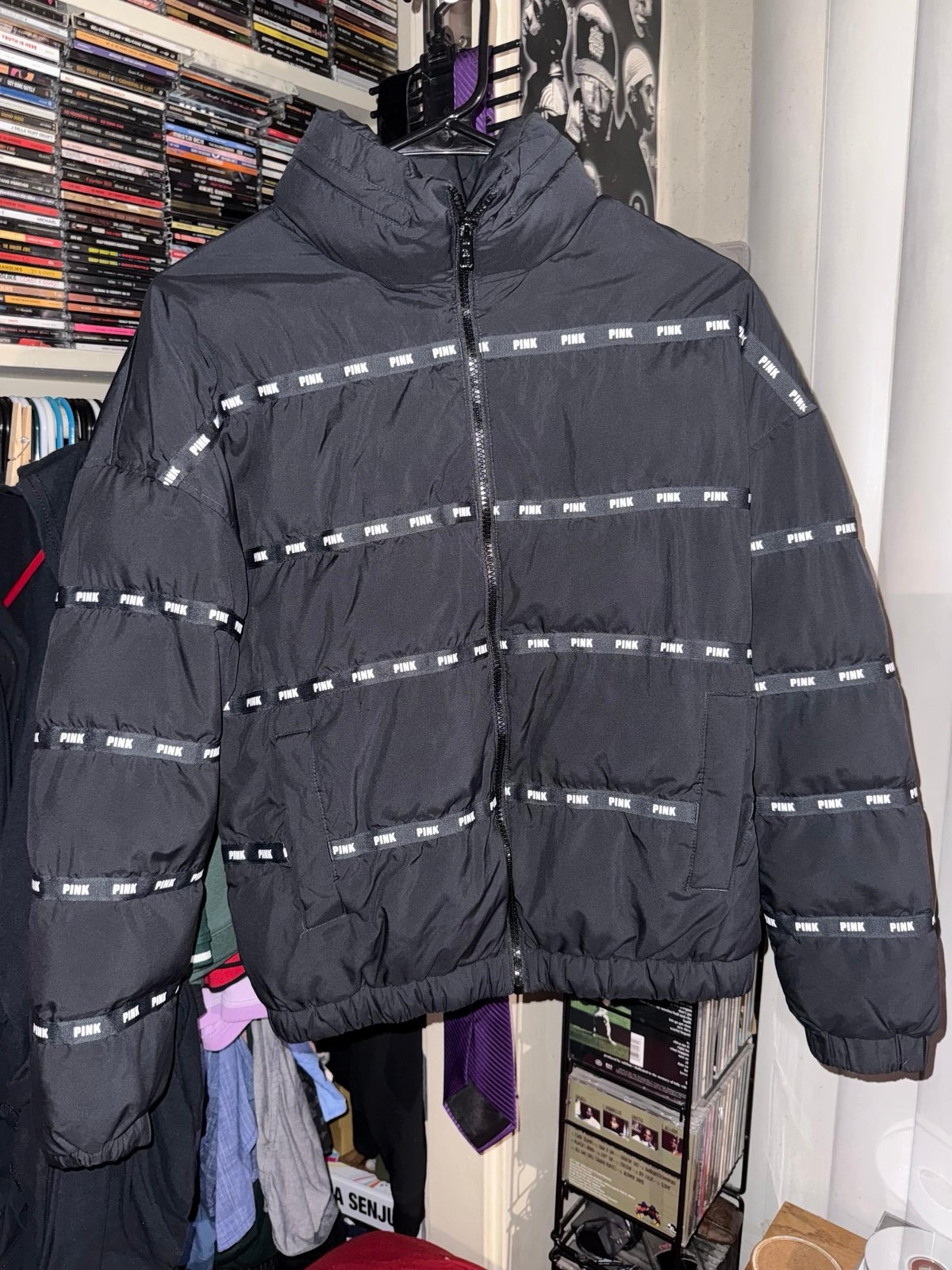 Victoria's Secret Women's Black Puffer Jacket size XS - PINK
