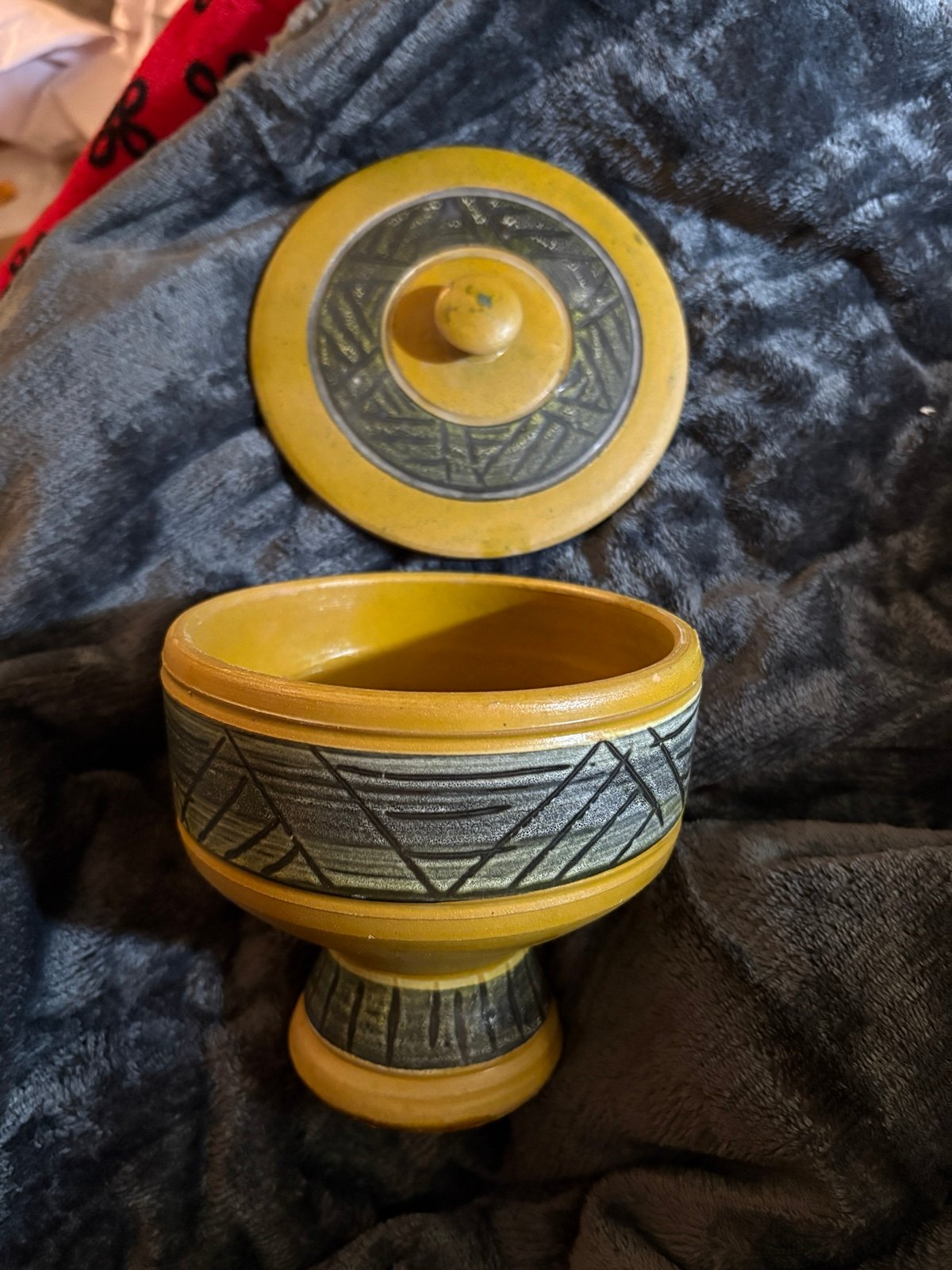 Made in Italy (bitossi?) compote with lid
