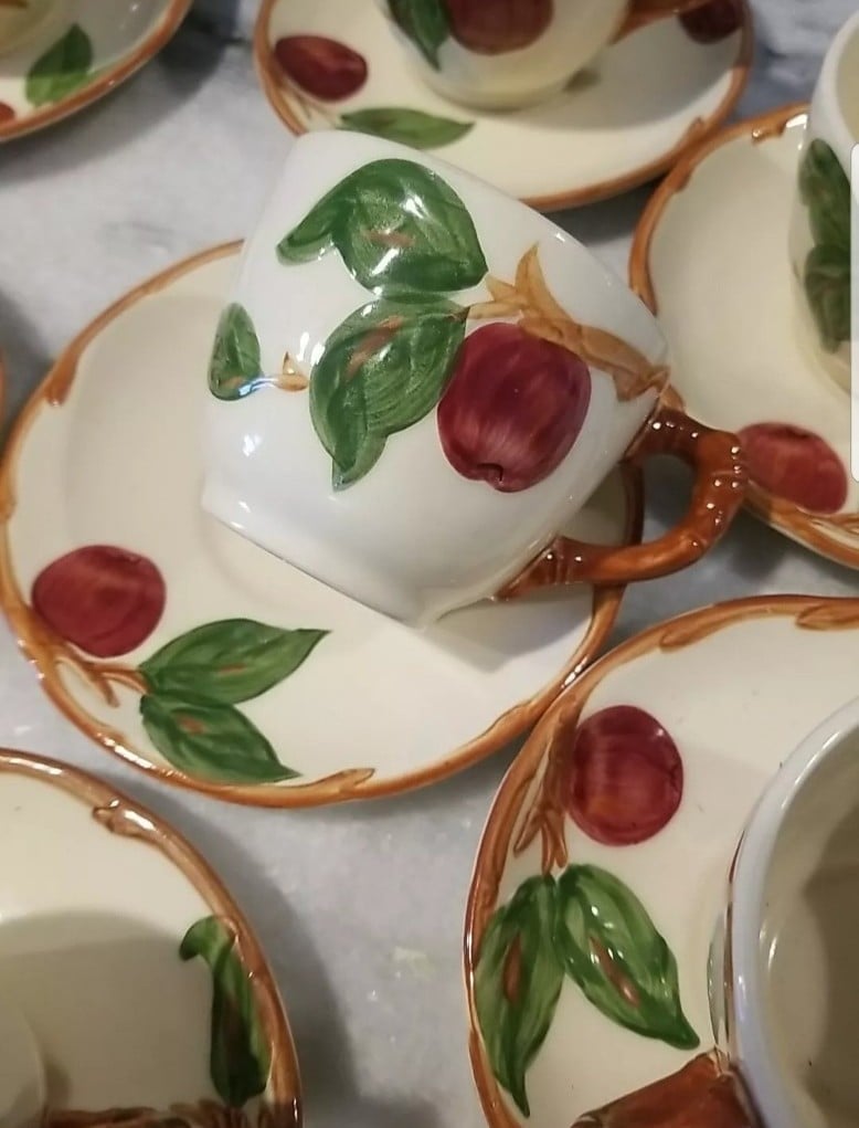 Franciscan Apple USA Cups & Saucers Made in USA Stamp Teacup Set 7 discontinued