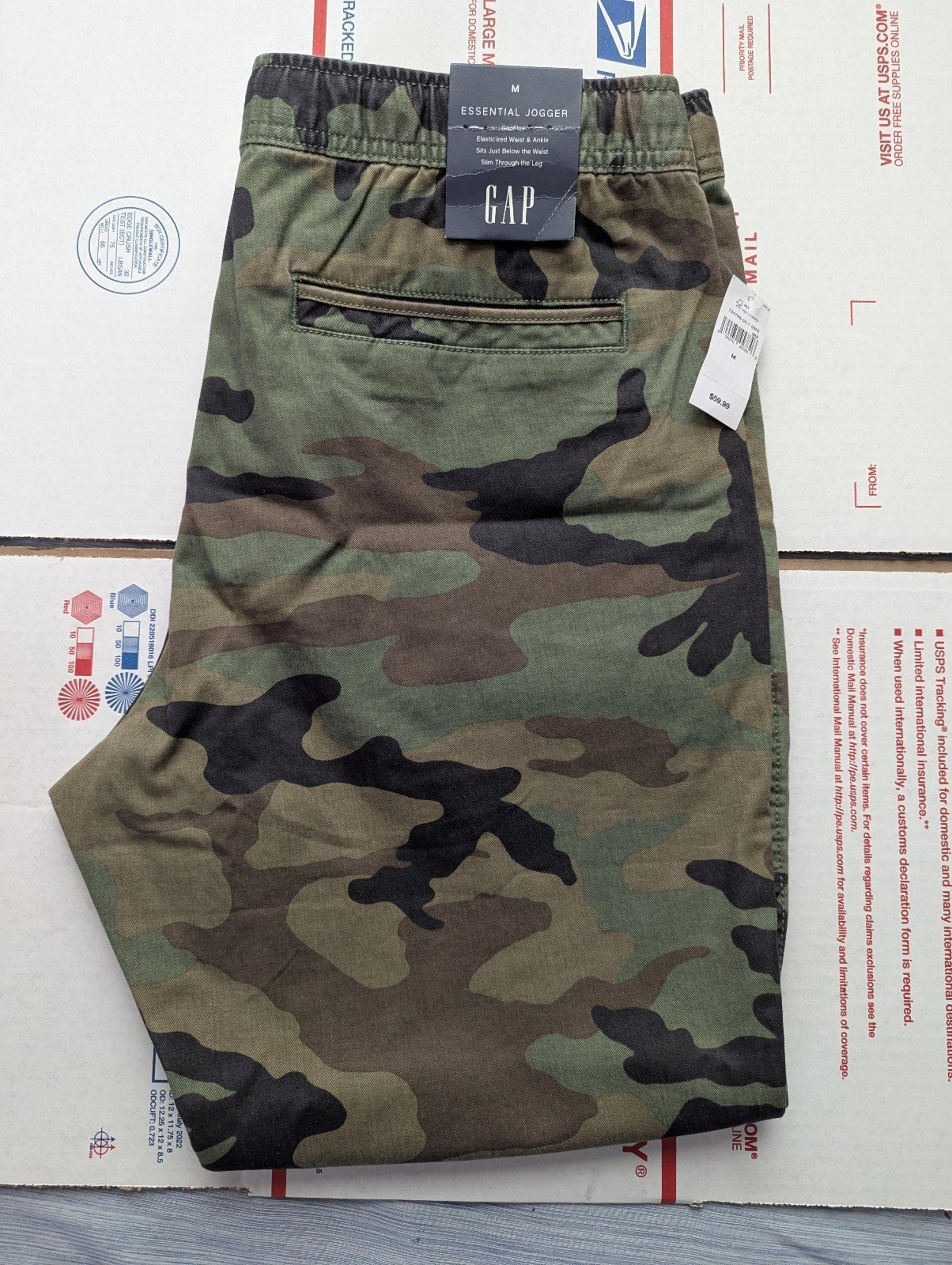 Gap Essential Joggers with Washwell - Camo - Medium Men's - Brand New