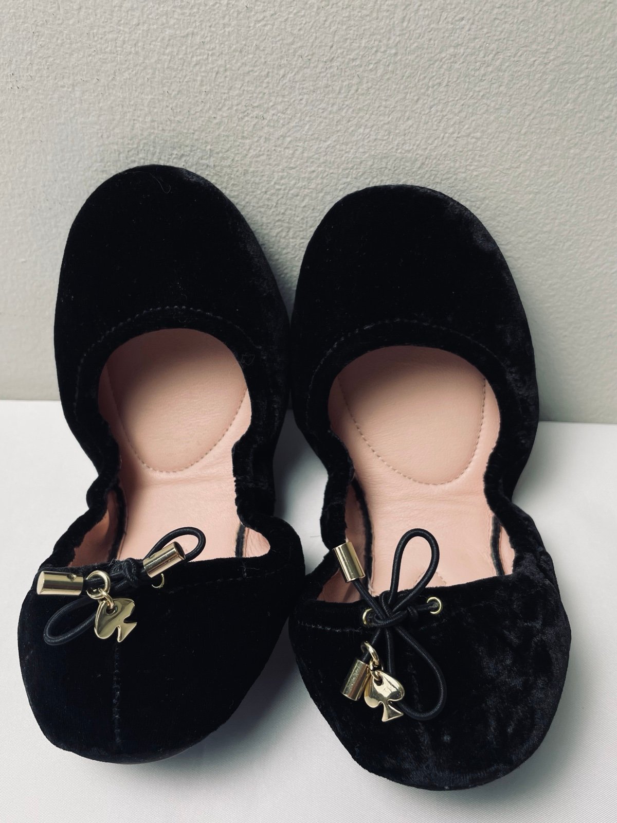 Kate Spade Globe Black Crushed Velvet Foldable Ballet Flats Size 6M