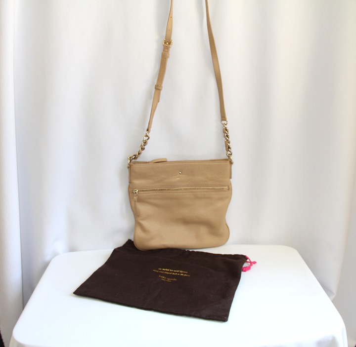 Kate Spade New York Leather Messenger Bag. RARE Color-Beautiful Neutral Beige