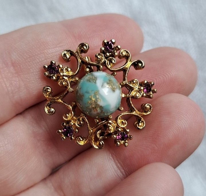 Vintage Gold Brooch with Blue and Purple