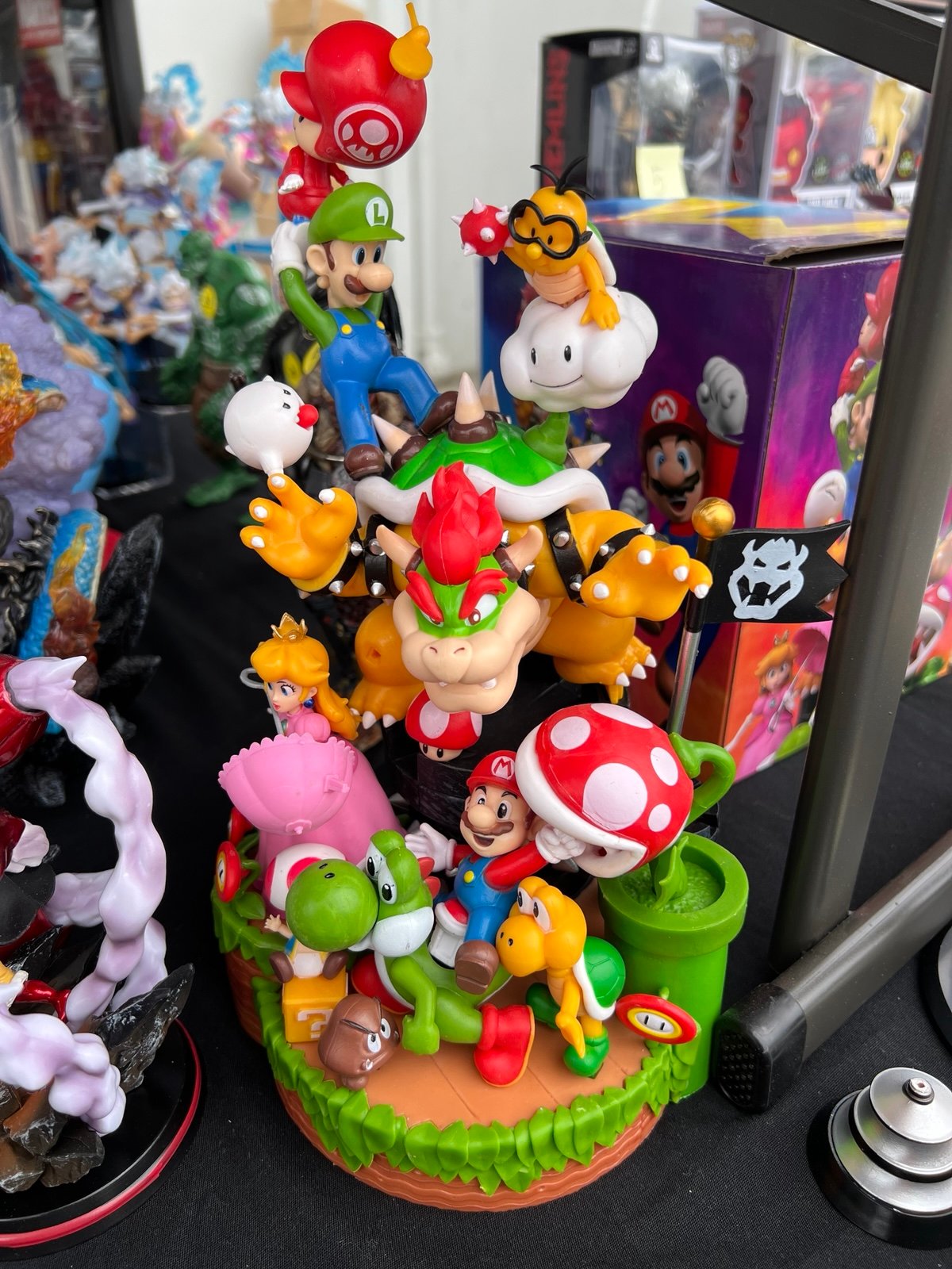 Super Mario PVC statue