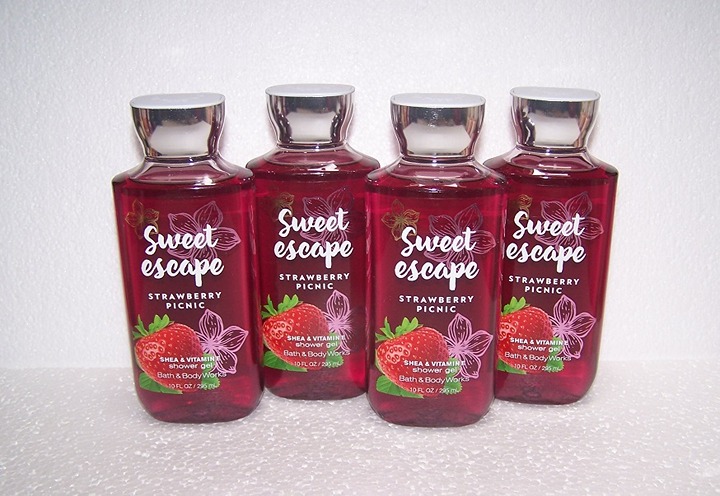 Bath & Body Works Sweet Escape Strawberry Picnic Shower Gel 10 oz Lot of 4 New