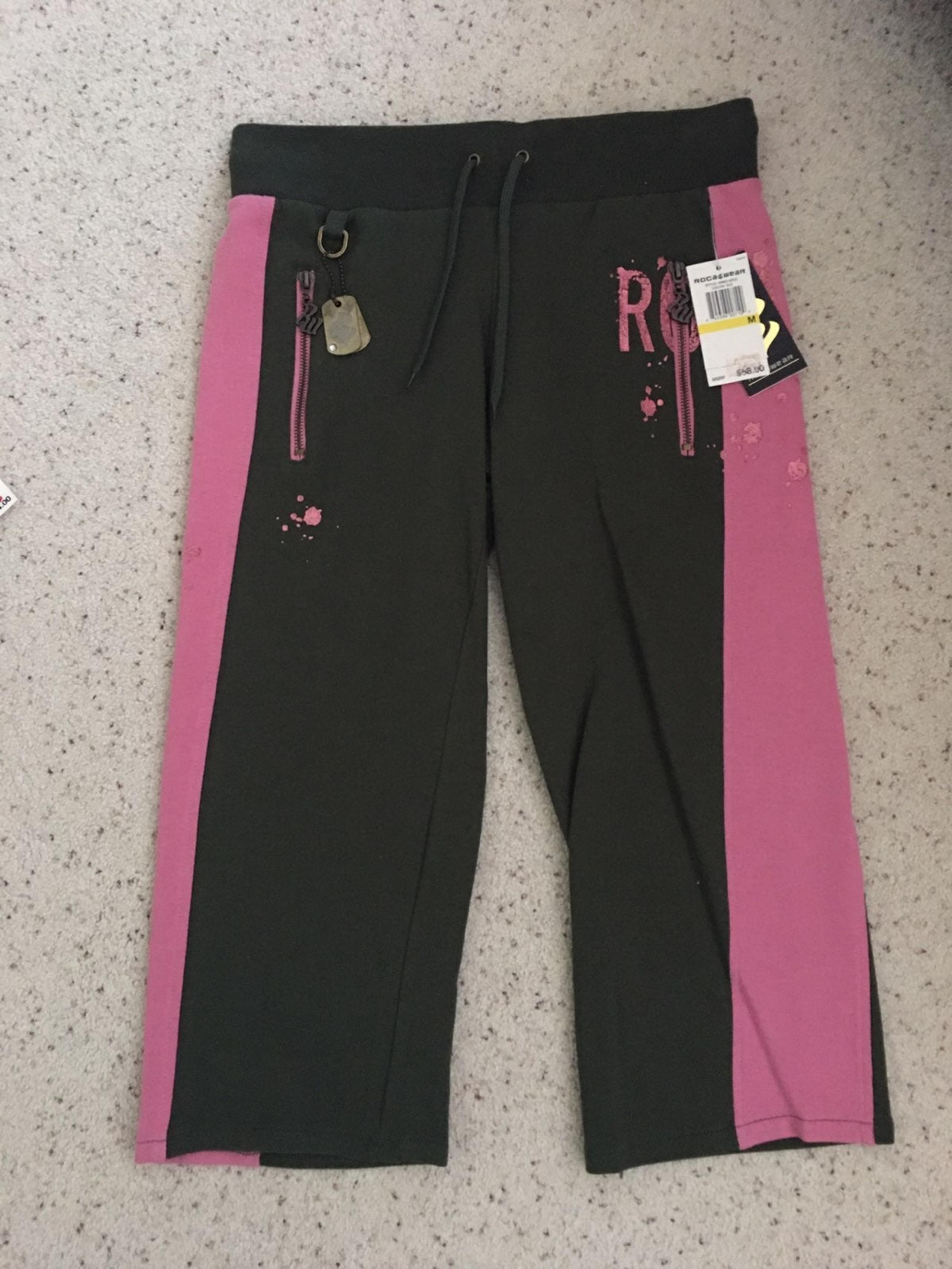 Roca Wear Capri Pants