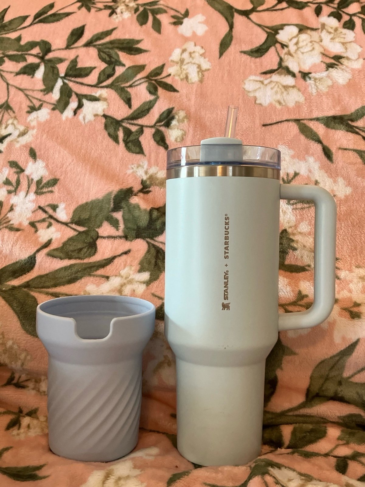 Starbucks x Stanley Spring Blue 2024 Exclusive 40oz With Boot