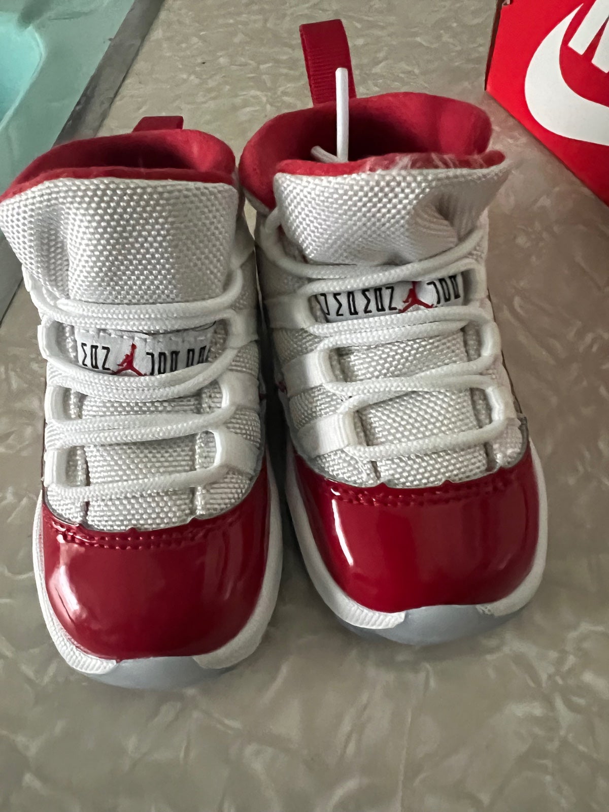 Jordan 11 retro 2022 RED 5c