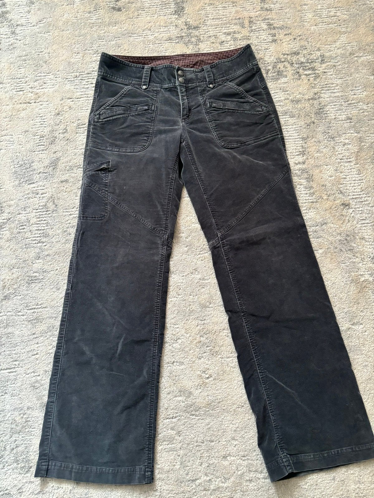 Athlete Woman’s Velvet Duster Cargo Pants Size 14