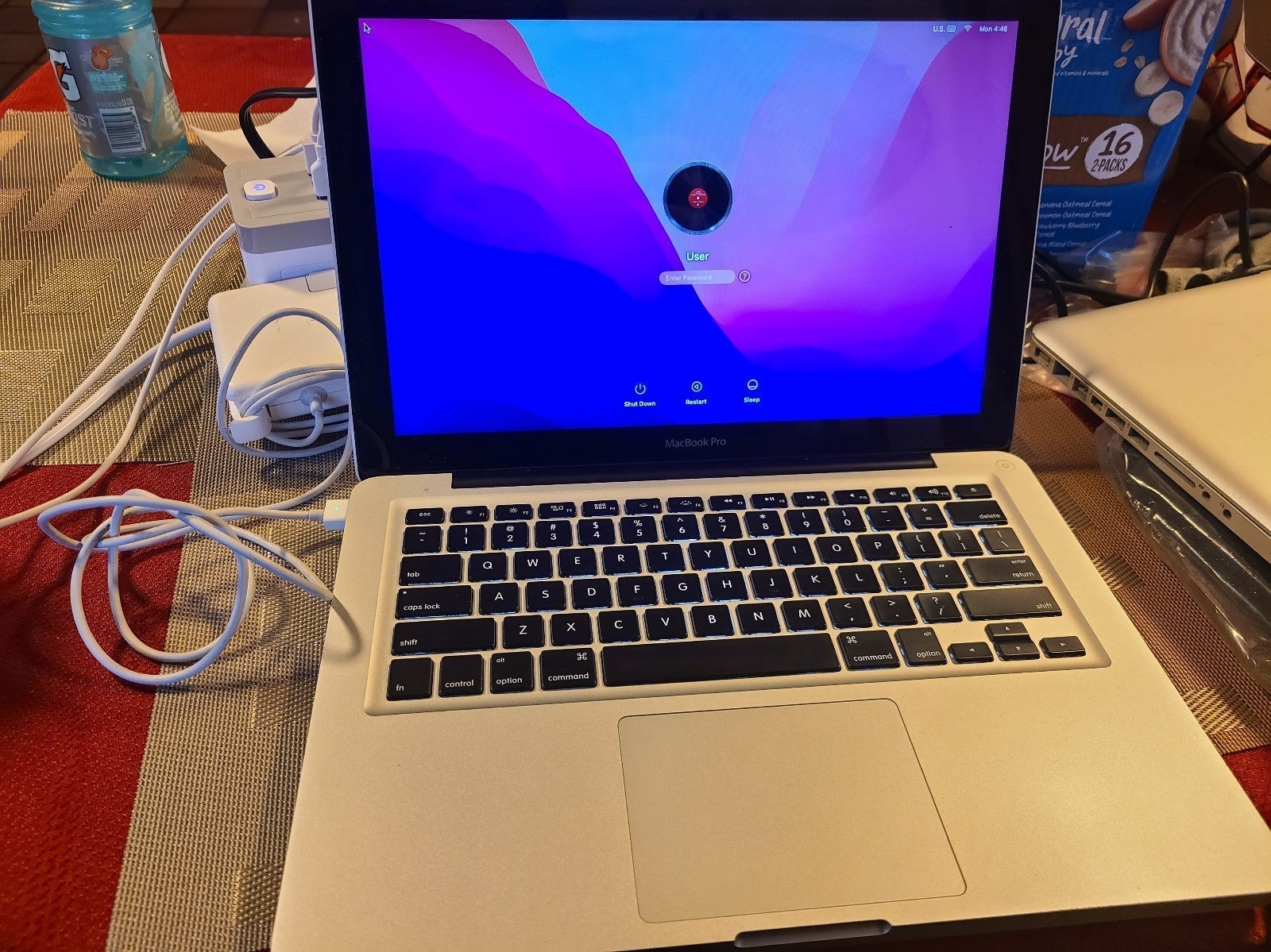 Macbook Pro 2012 13inch FOR PARTS