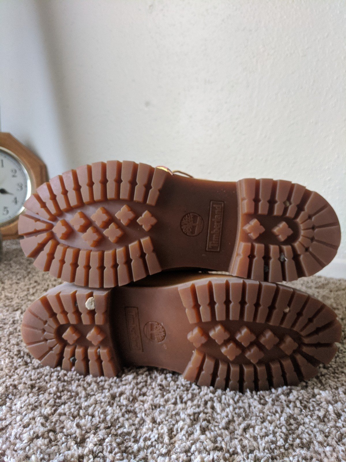 GENUINE TIMBERLAND PREMIUM BOOTS 6 INCHES SIZE 9.5 M