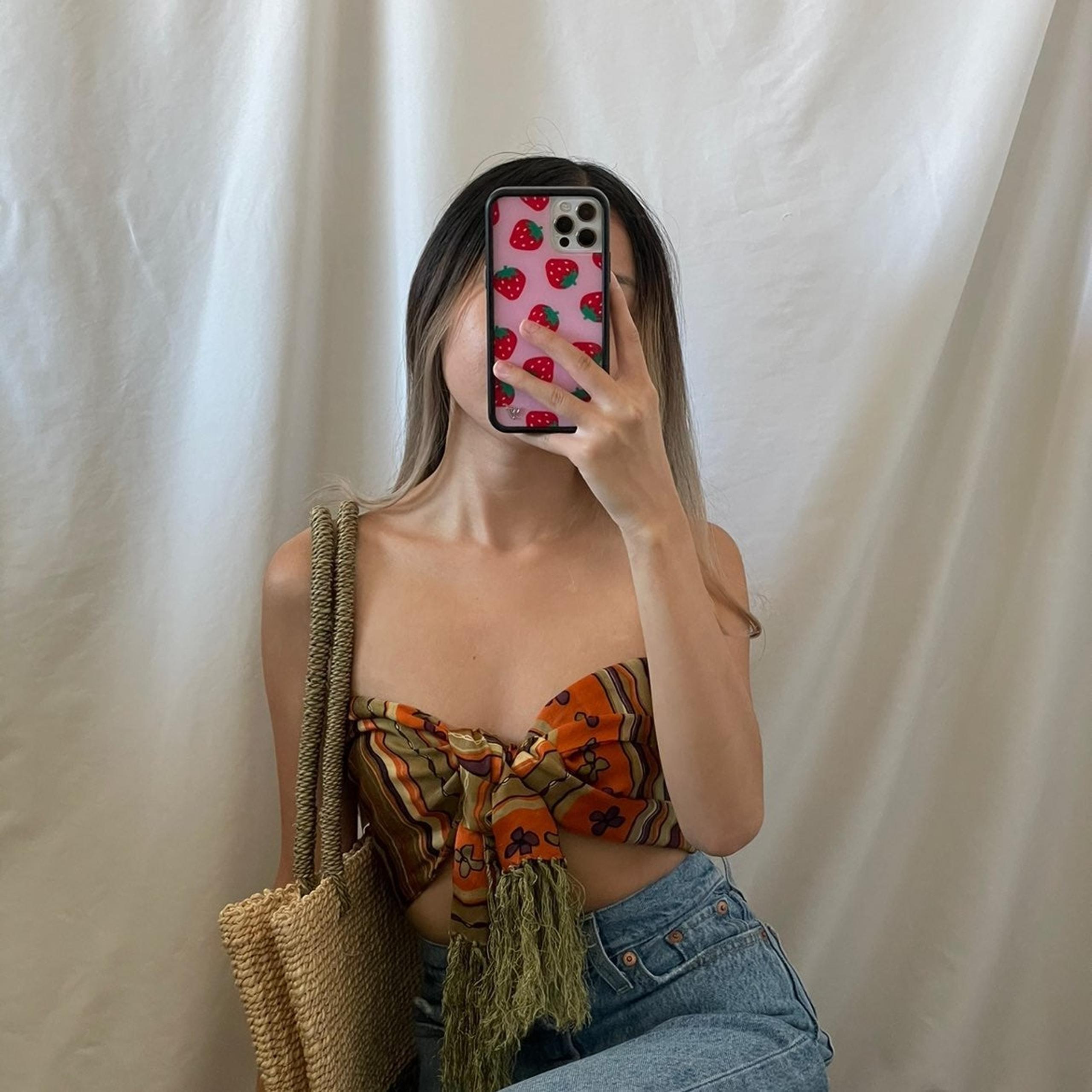 Y2k scarf