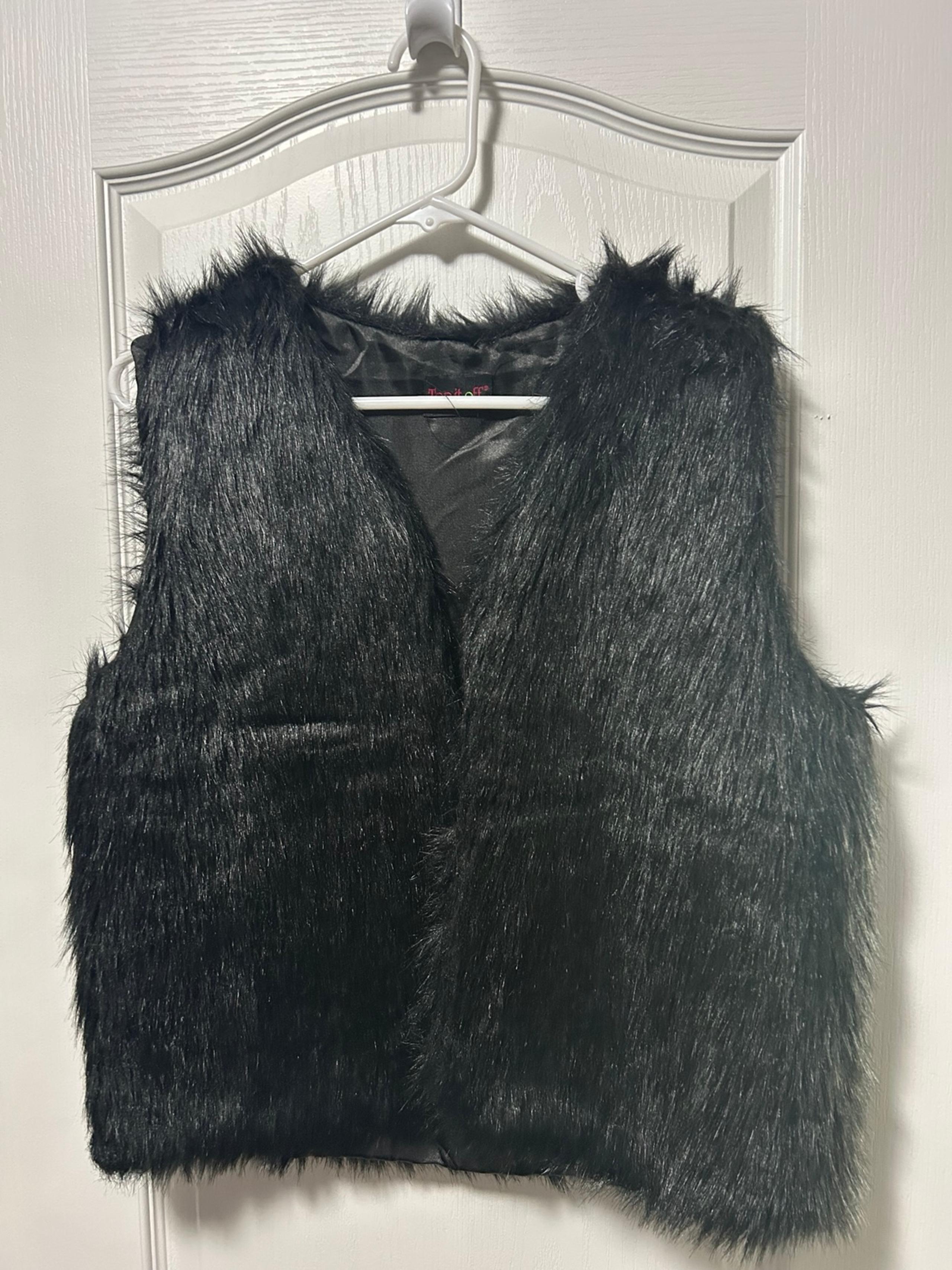 Faux Fur Black Vest