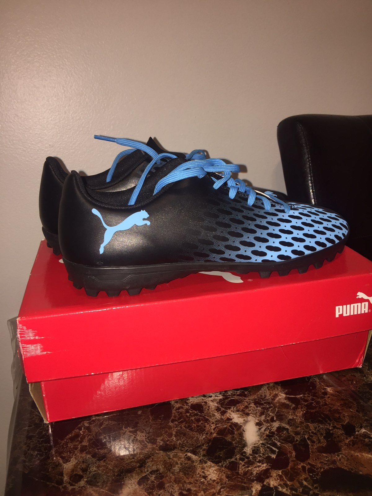 soccer shoes