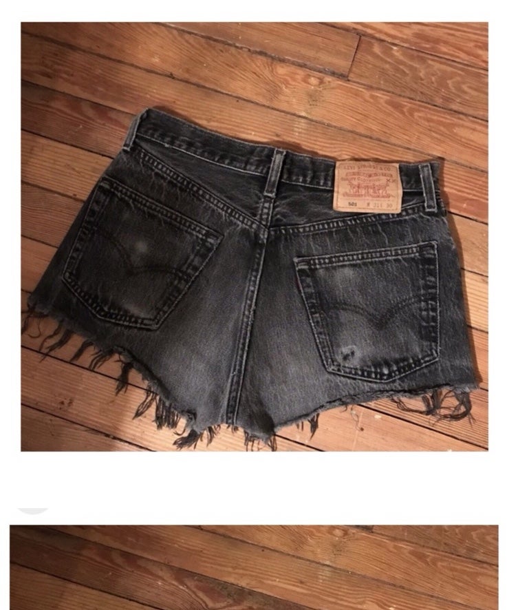 LEVIS SHORTS