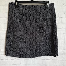 RipSkirt Hawaii Black Pearl Batik wrap travel skirt length 2 Size Medium