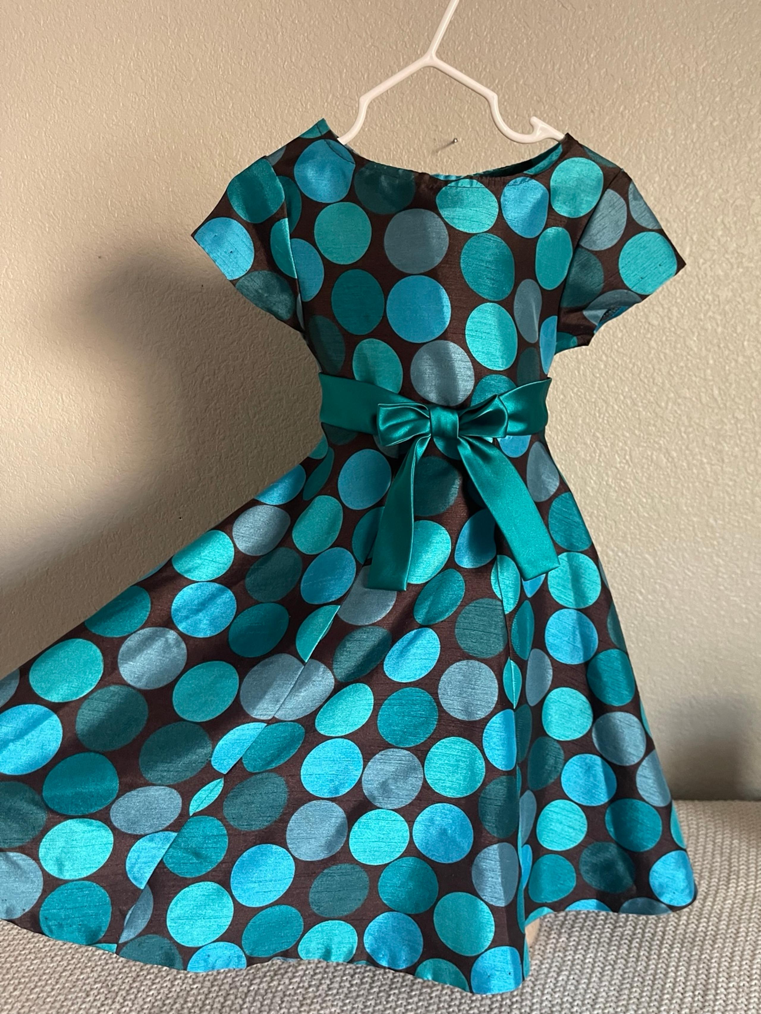 Vintage girl dress