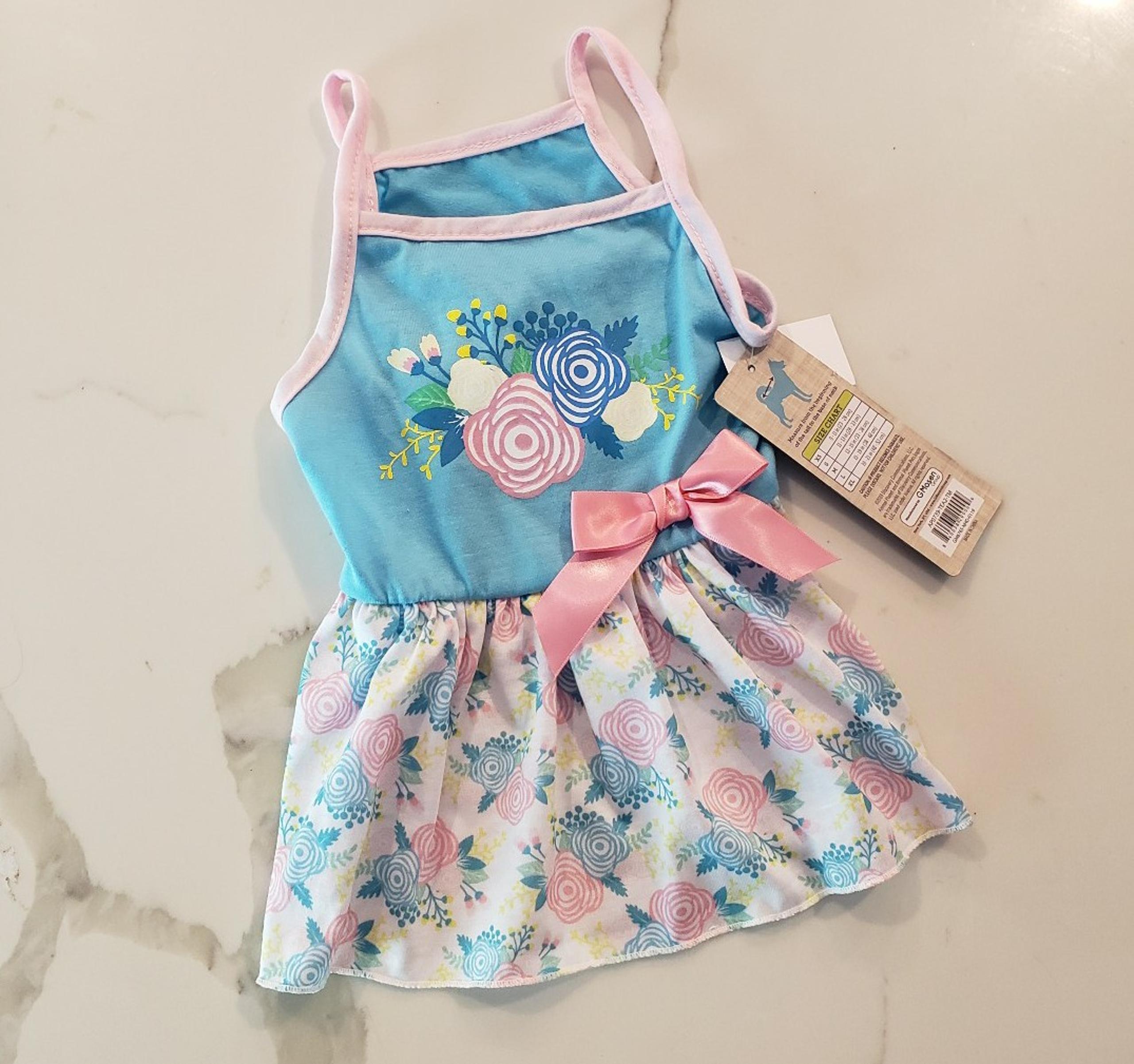 NWT Size Small Pet Outfit
