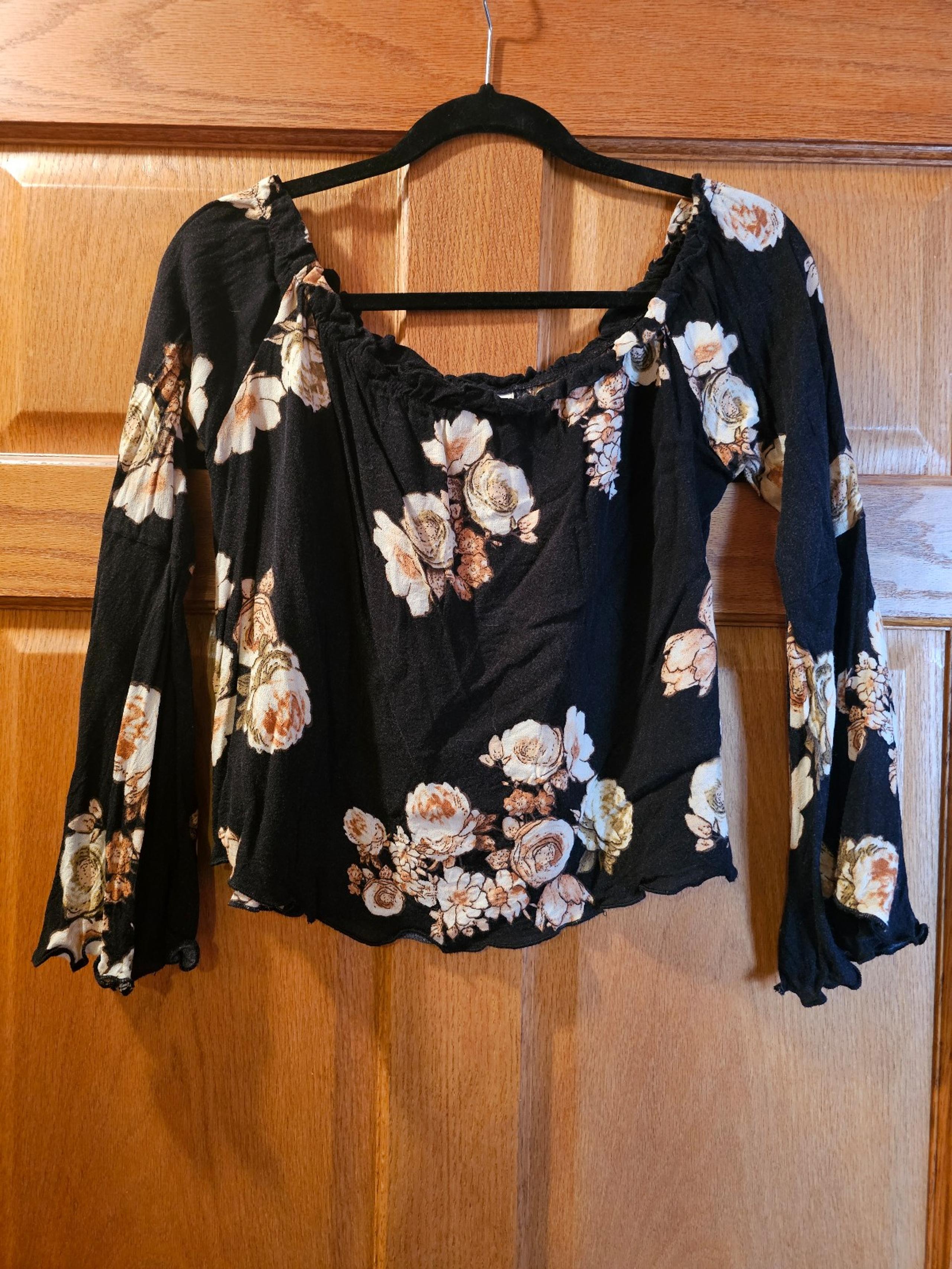 Floral top