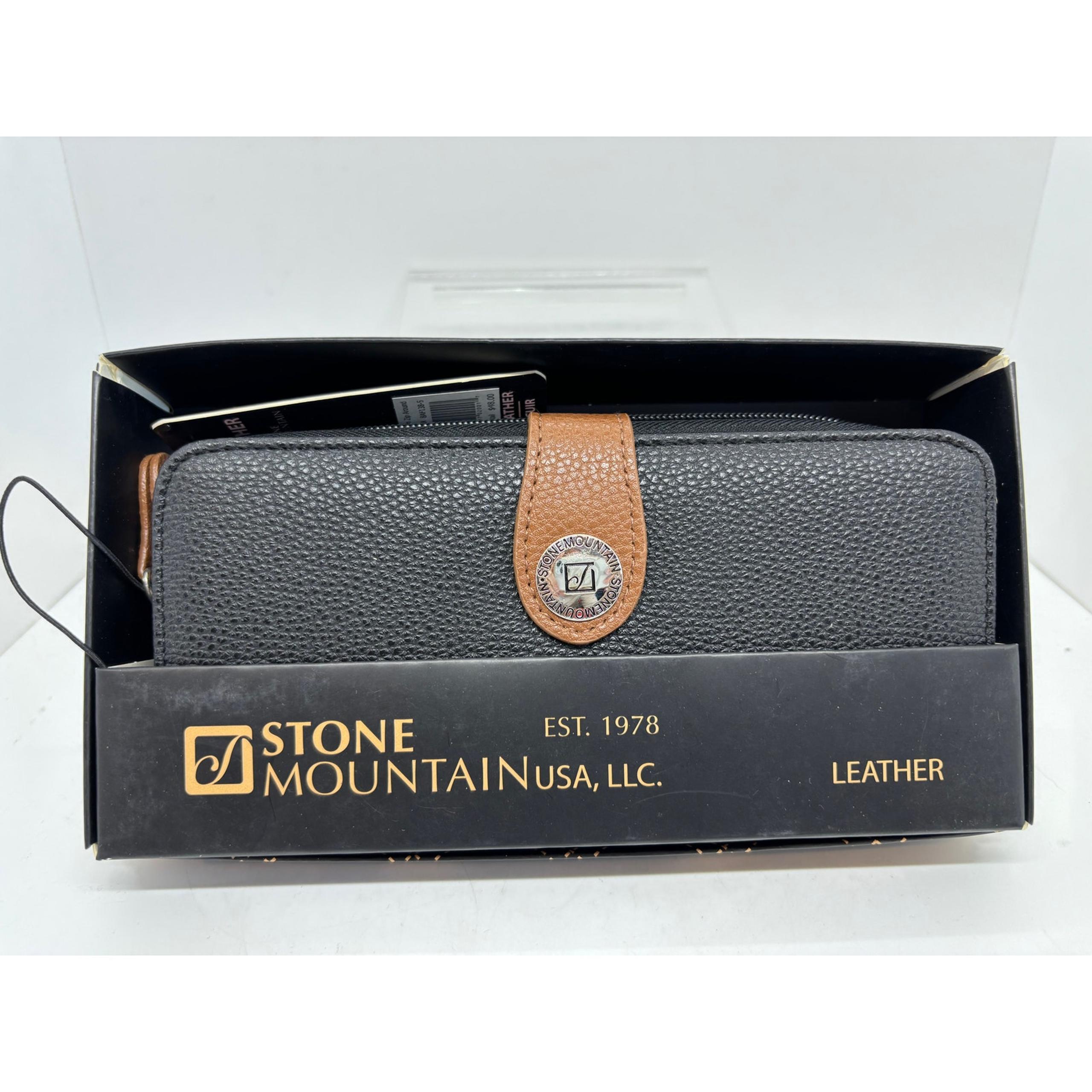 NIB New Stone Mountain Ludlow Zip Around Clutch Wallet Black Pebbled Leather