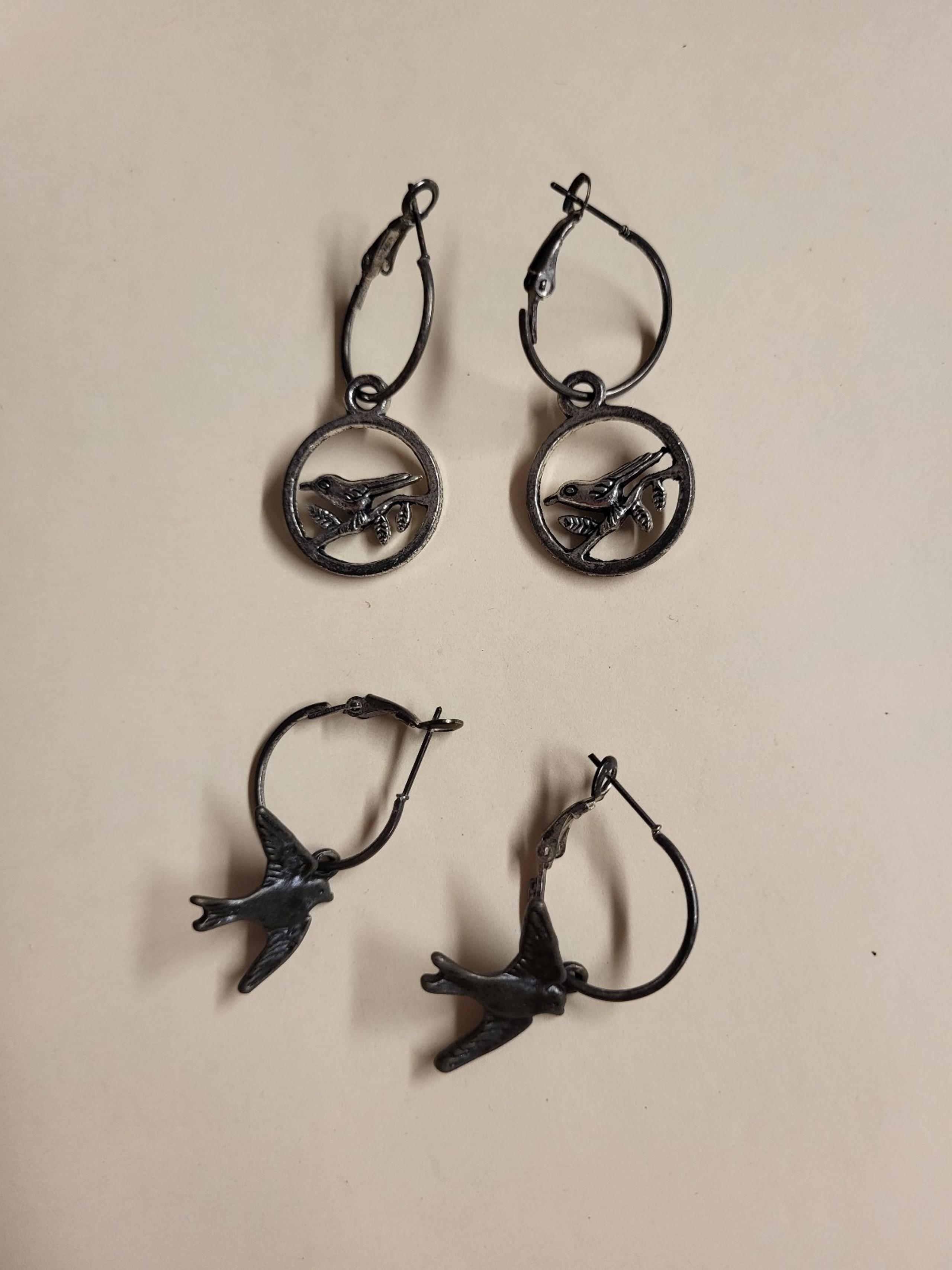 Bird hoop earrings