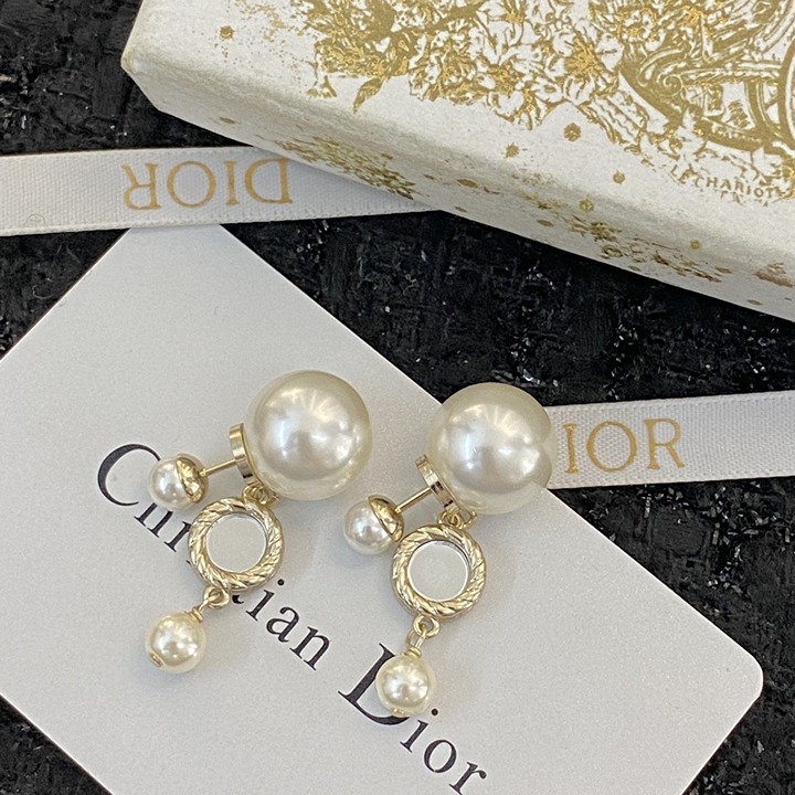 CD earring