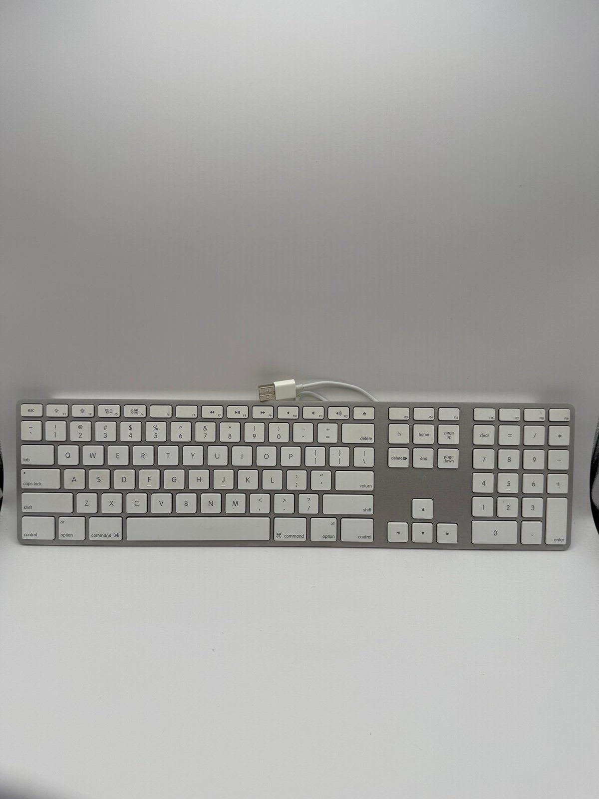 Apple Wired Keyboard