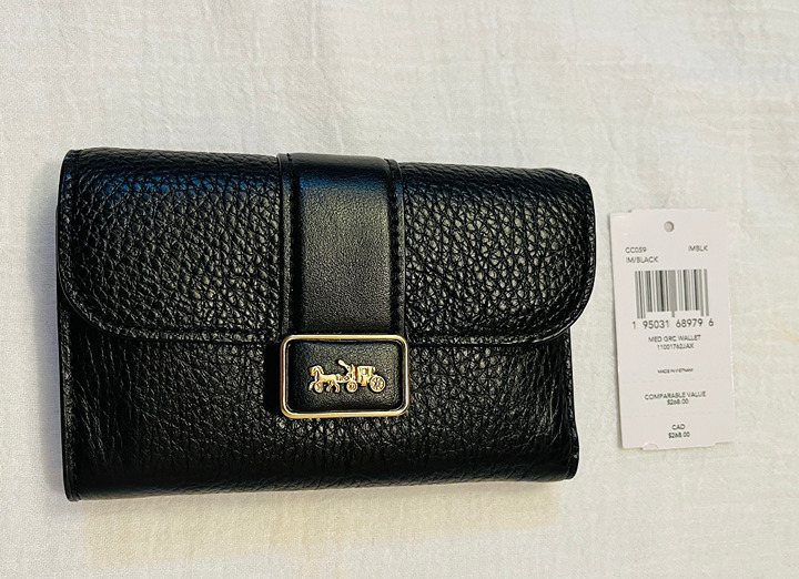 COACH Grace Leather Medium Black Wallet CC059