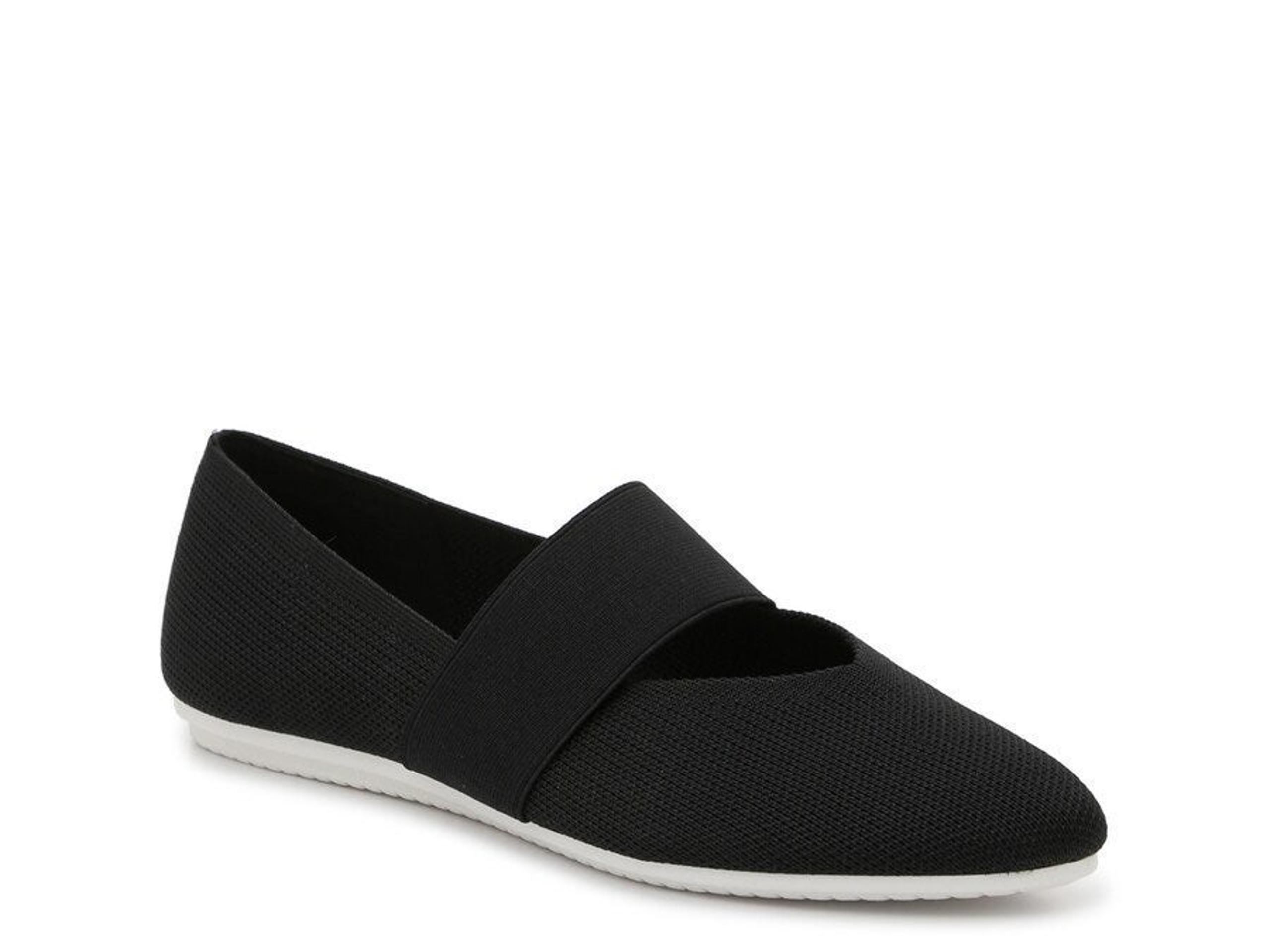 Women's Kelly & Katie black flats size 9M