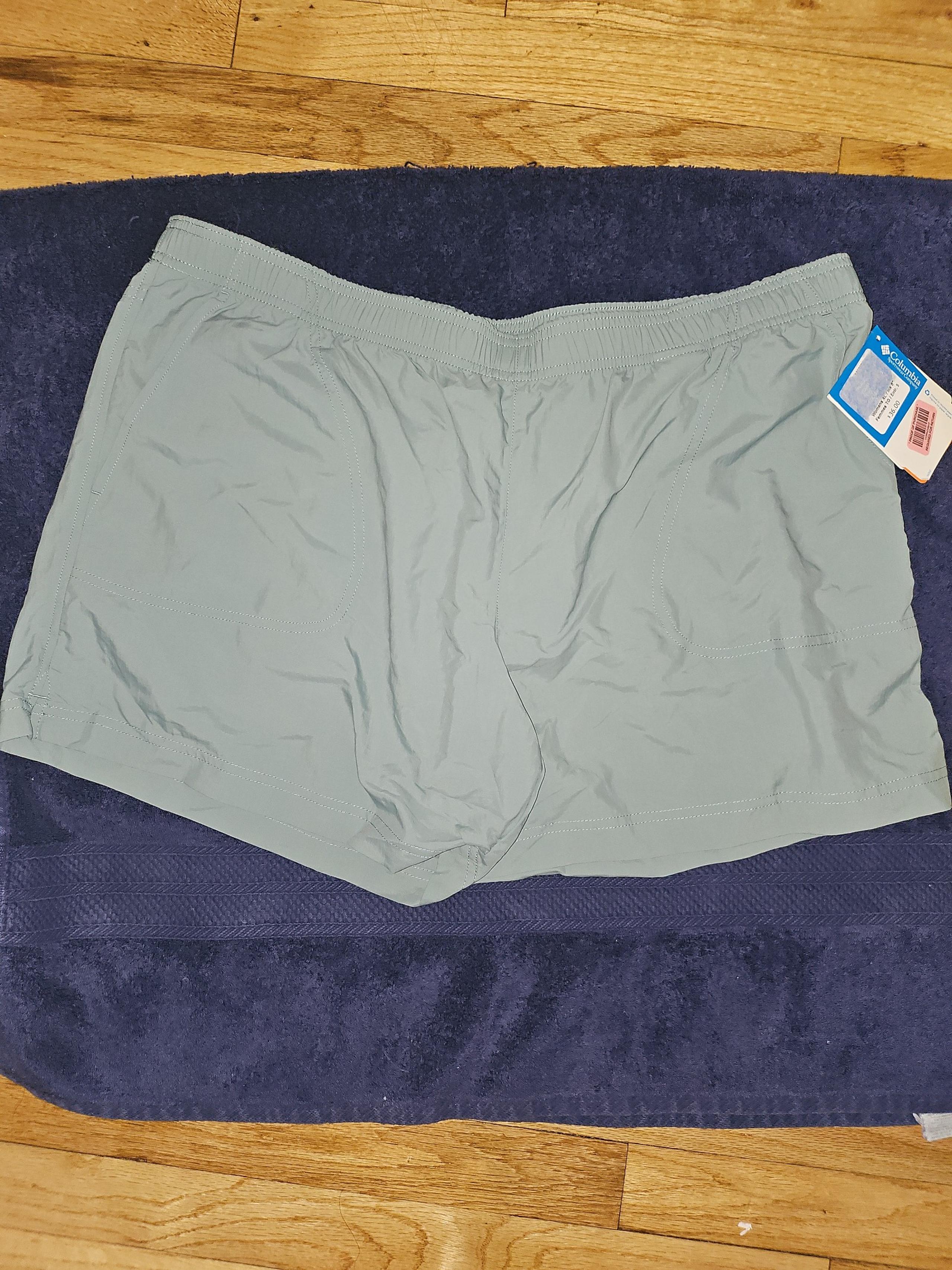 Womens  Beach Short XL green turquoise?