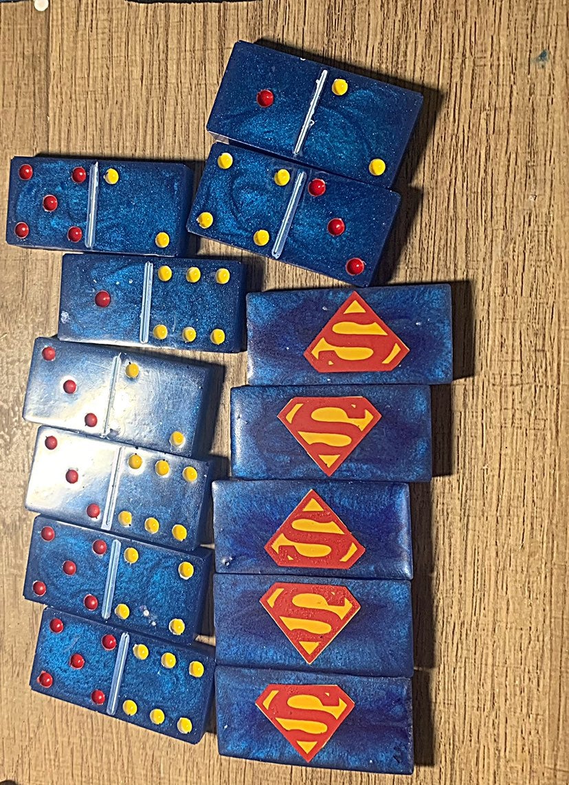 Dominos
