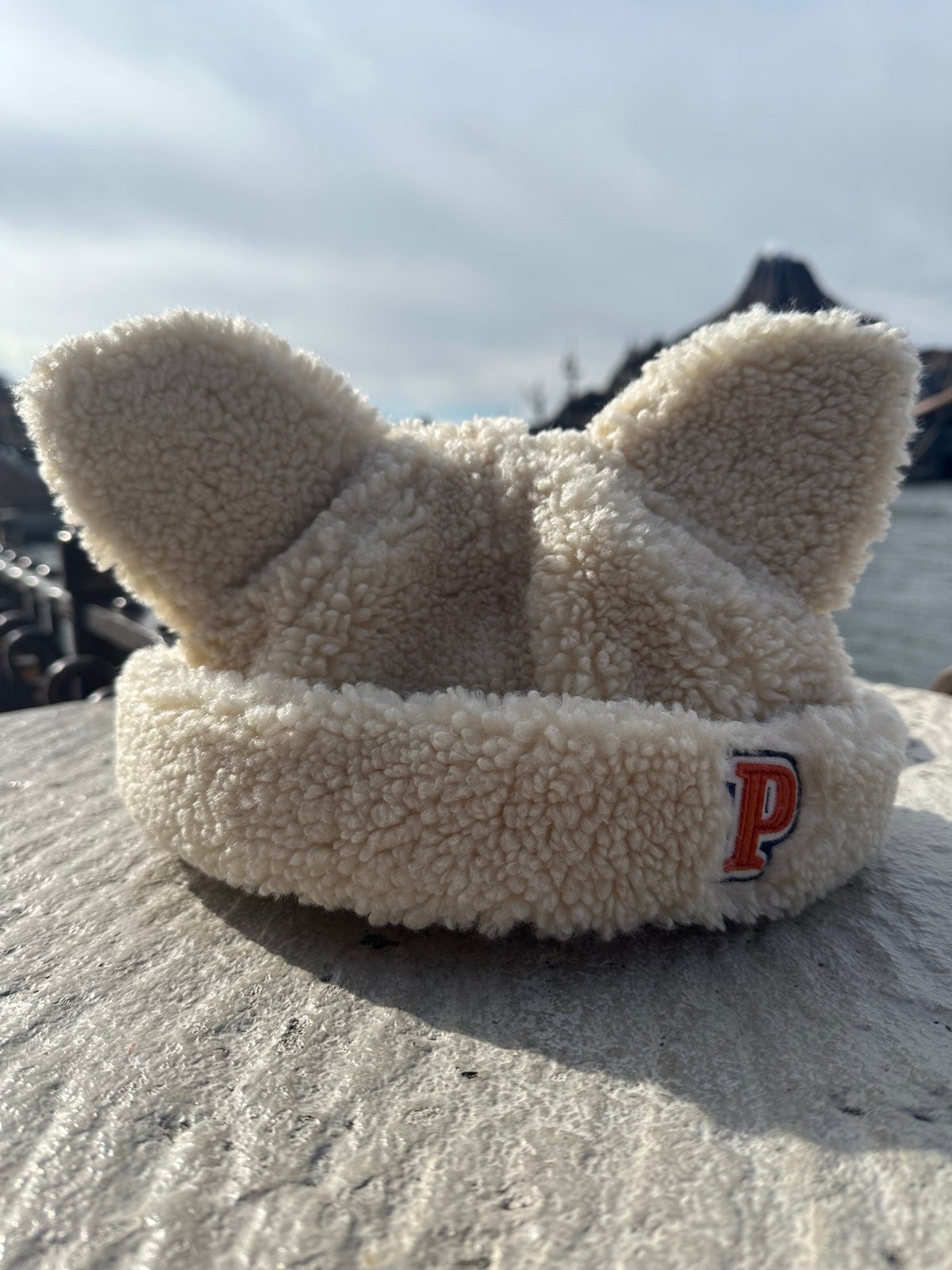 Disney Three Little Pigs fluffy hat with ears