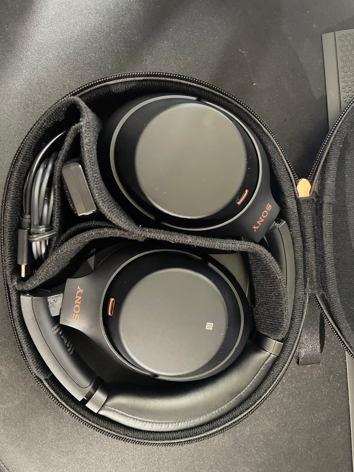 Sony WH-1000XM3 Wireless Noise Cancellin