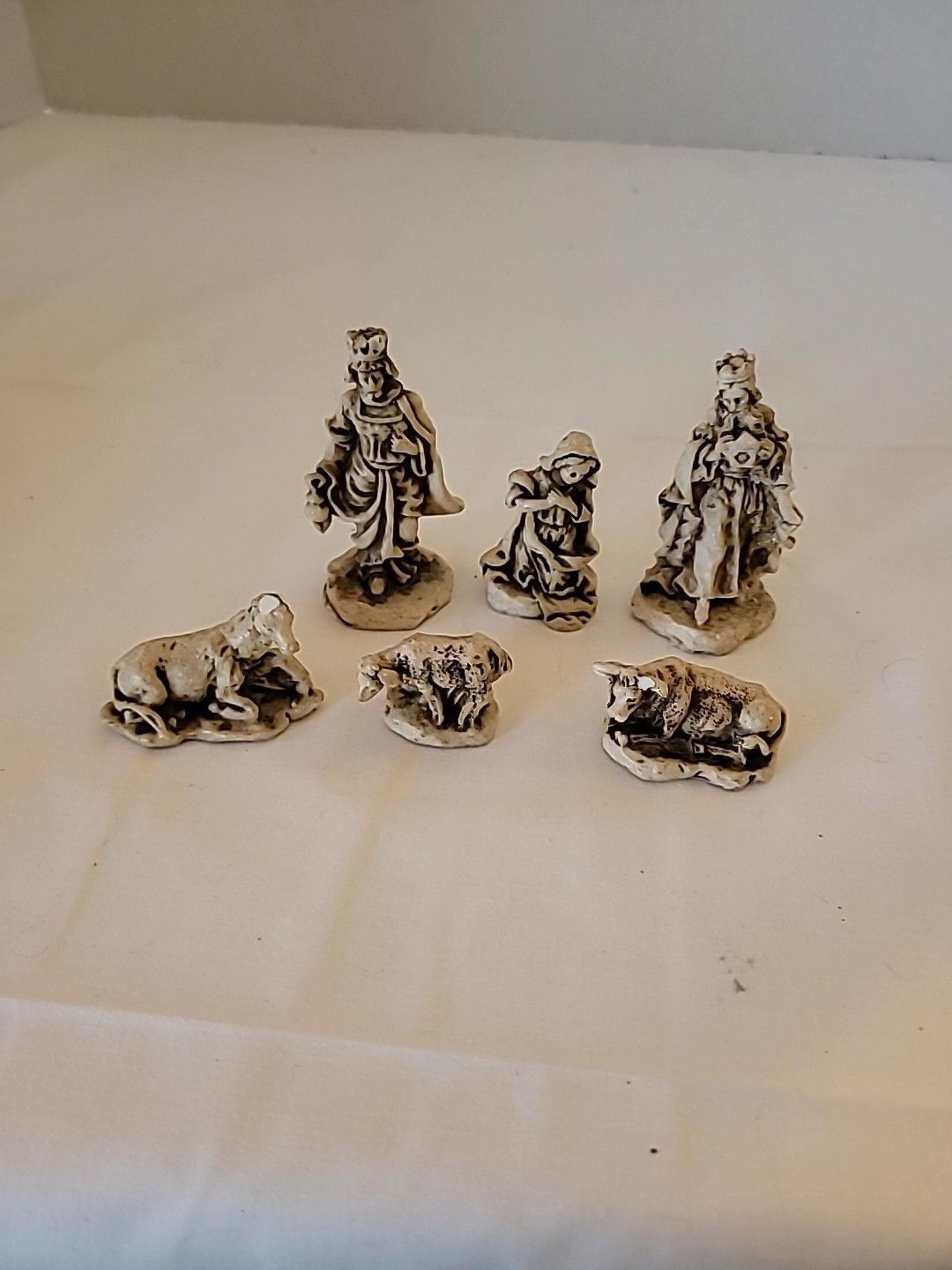 Vintage Chalk ? Nativity Scene, 6 Pieces Miniature 3" To 1" Height
