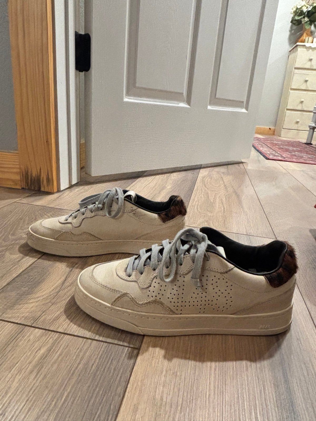 P448 Bali sneakers