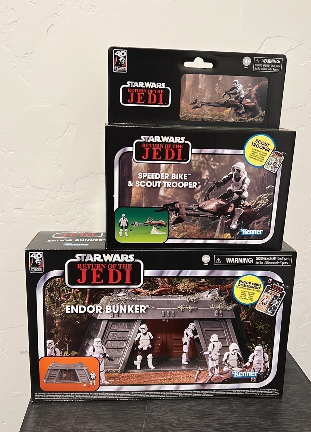 Star Wars RTOJ NEW 40th Endor Bunker + Speeder Bike & Scout trooper Vintage NEW
