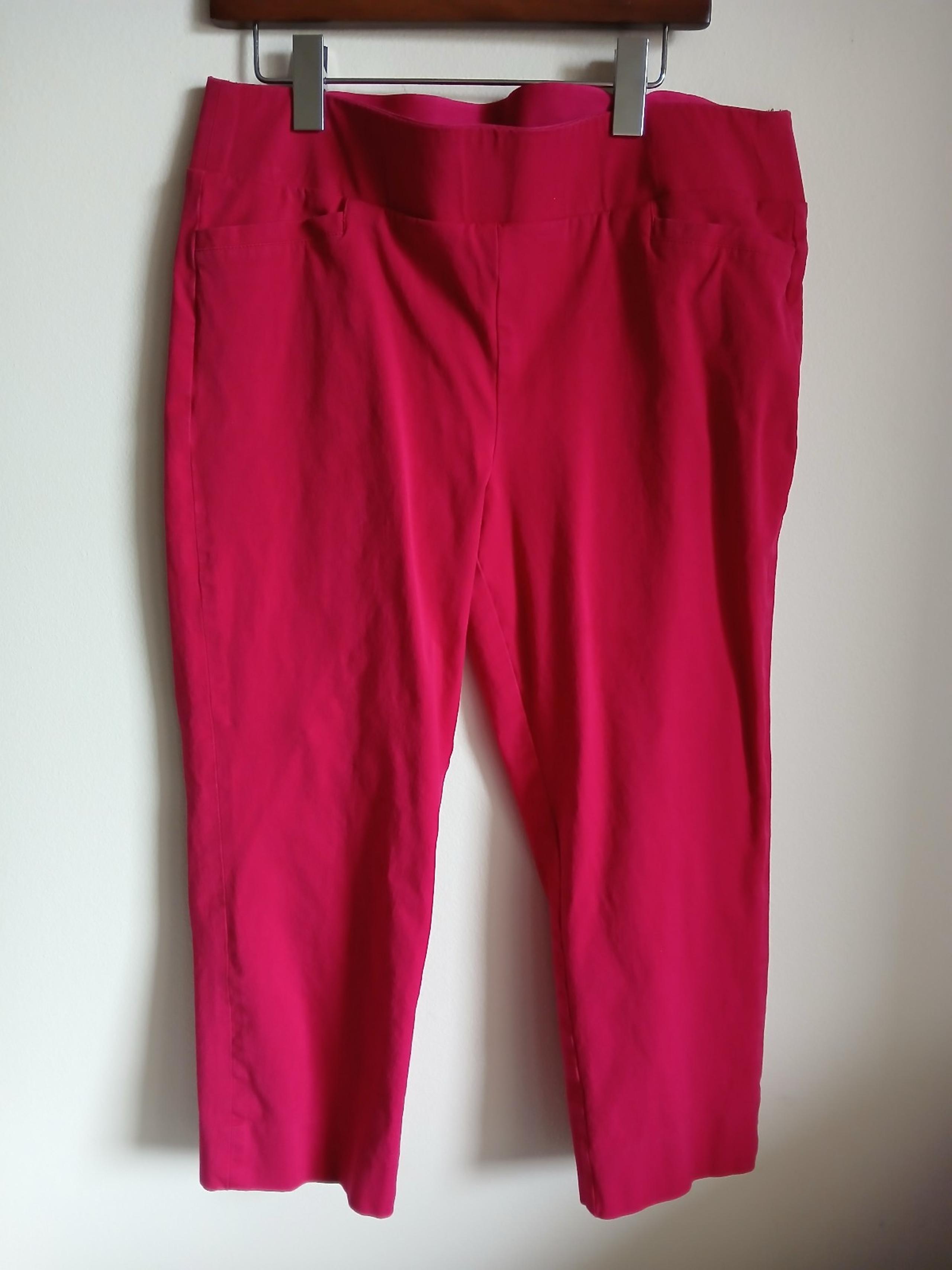 Soft Surroundings capri pants Size Large....d