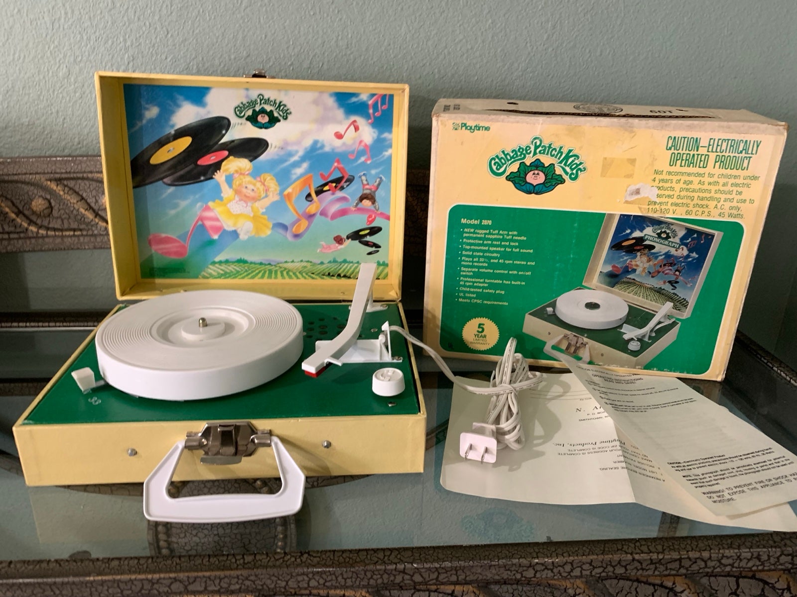 Vintage 1983 Cabbage Patch Record Player (as is not tested)