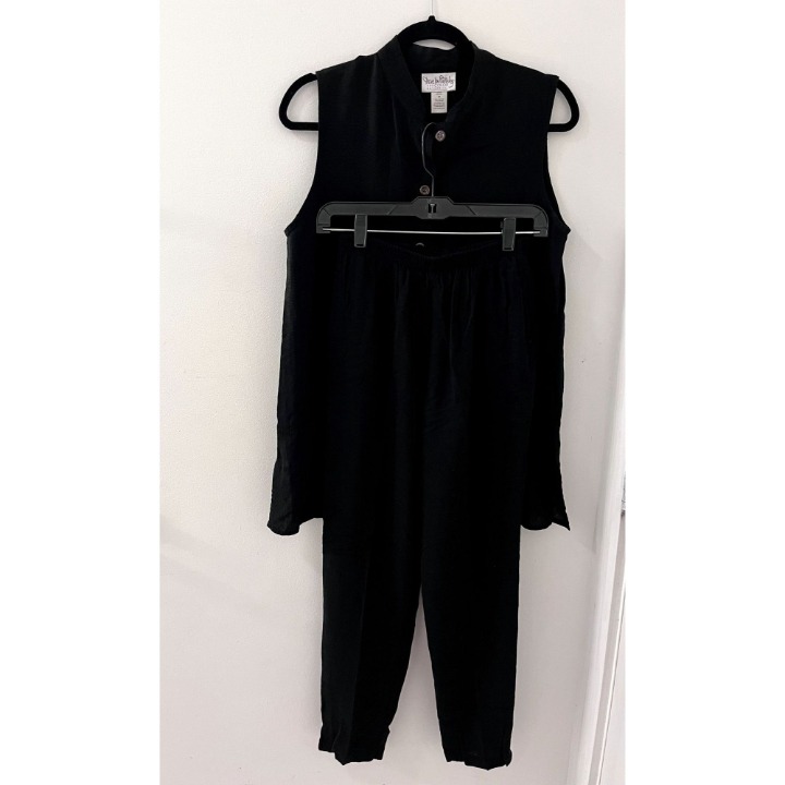 Diana Von Furstenberg The Color Authority black button down pant set Medium