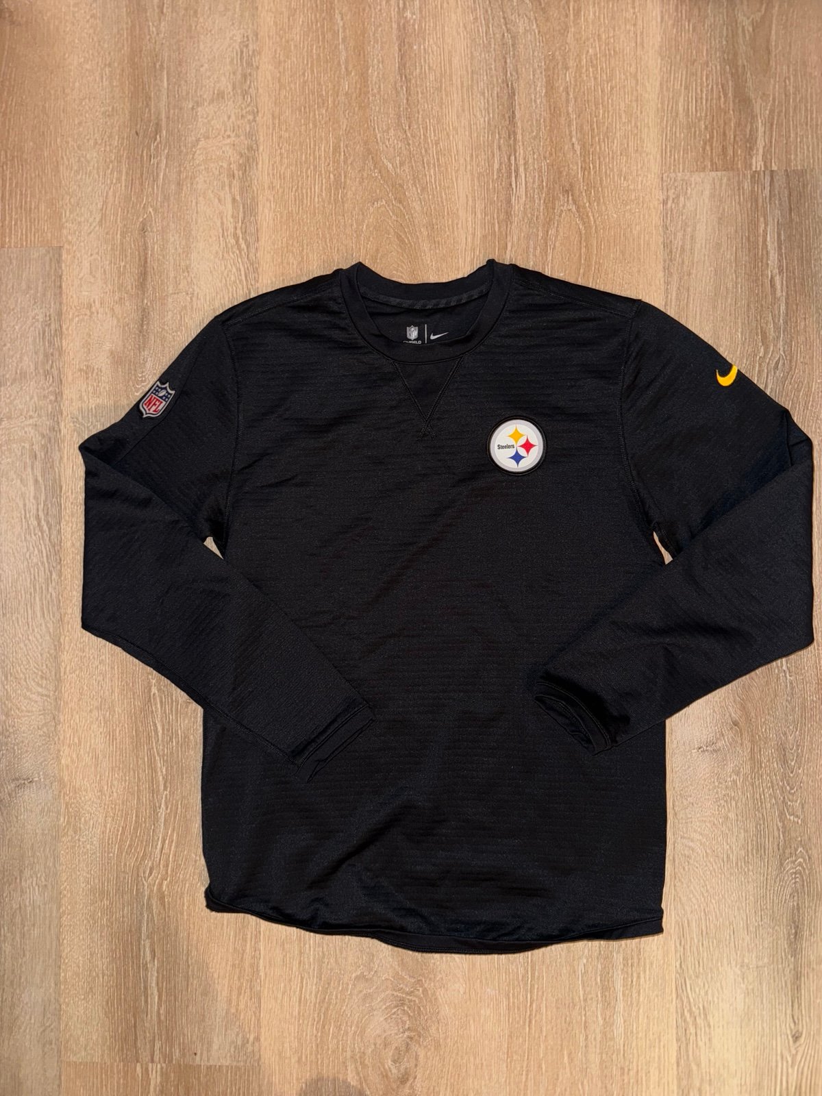 Nike Pittsburgh Steelers NFL equipment crewneck