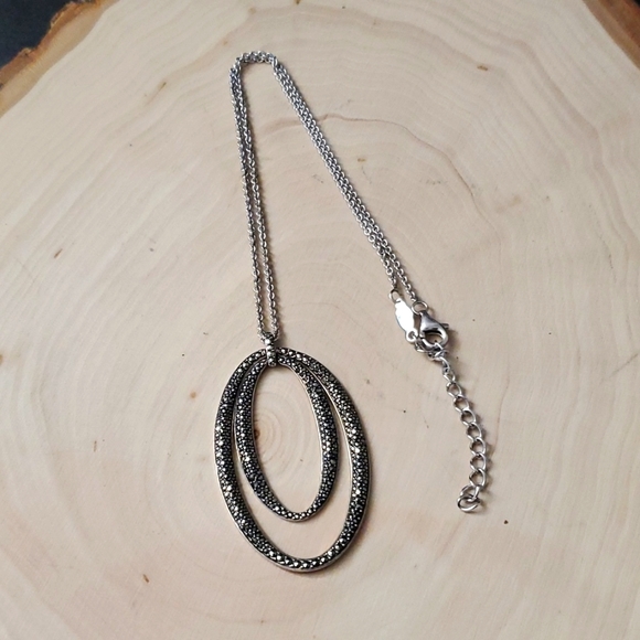 Sterling Silver 925 Marcasite Intrinsic Oval Necklace