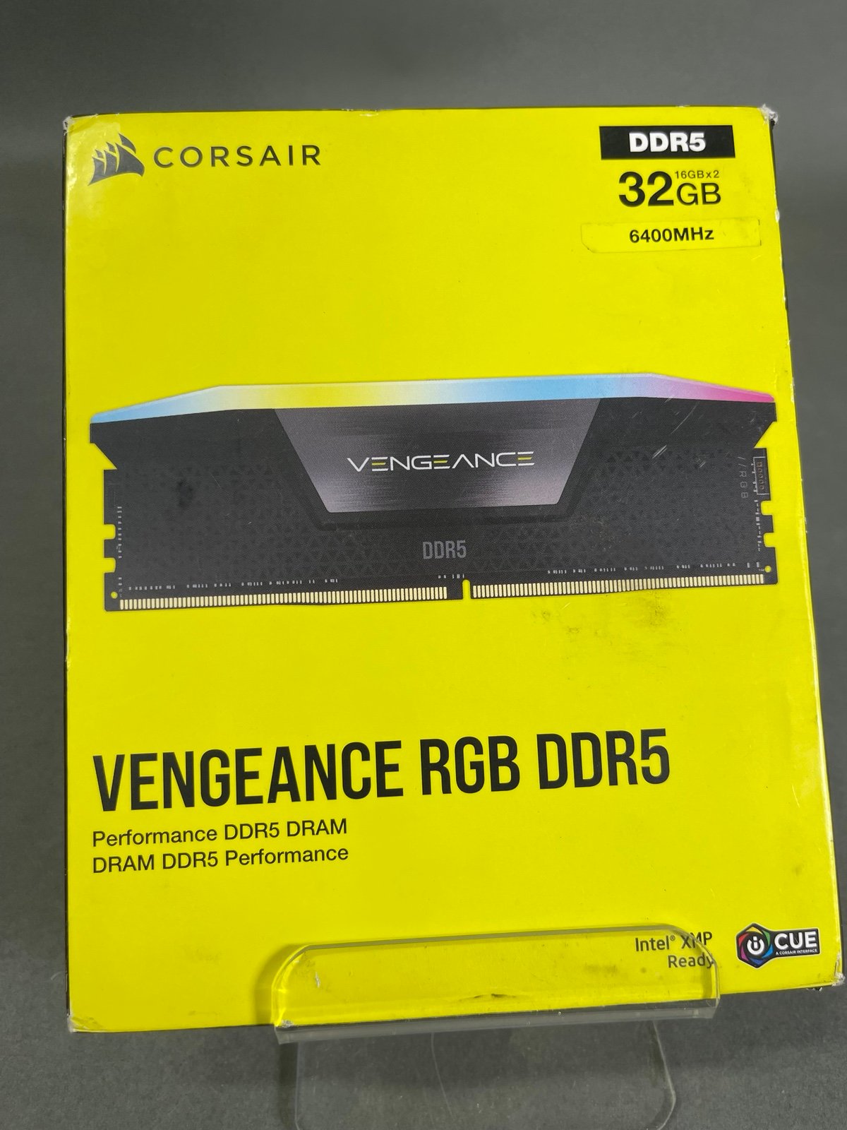 CORSAIR Vengeance RGB 32GB (2 x 16GB) 288-Pin PC RAM DDR5 6400 Desktop TO0677