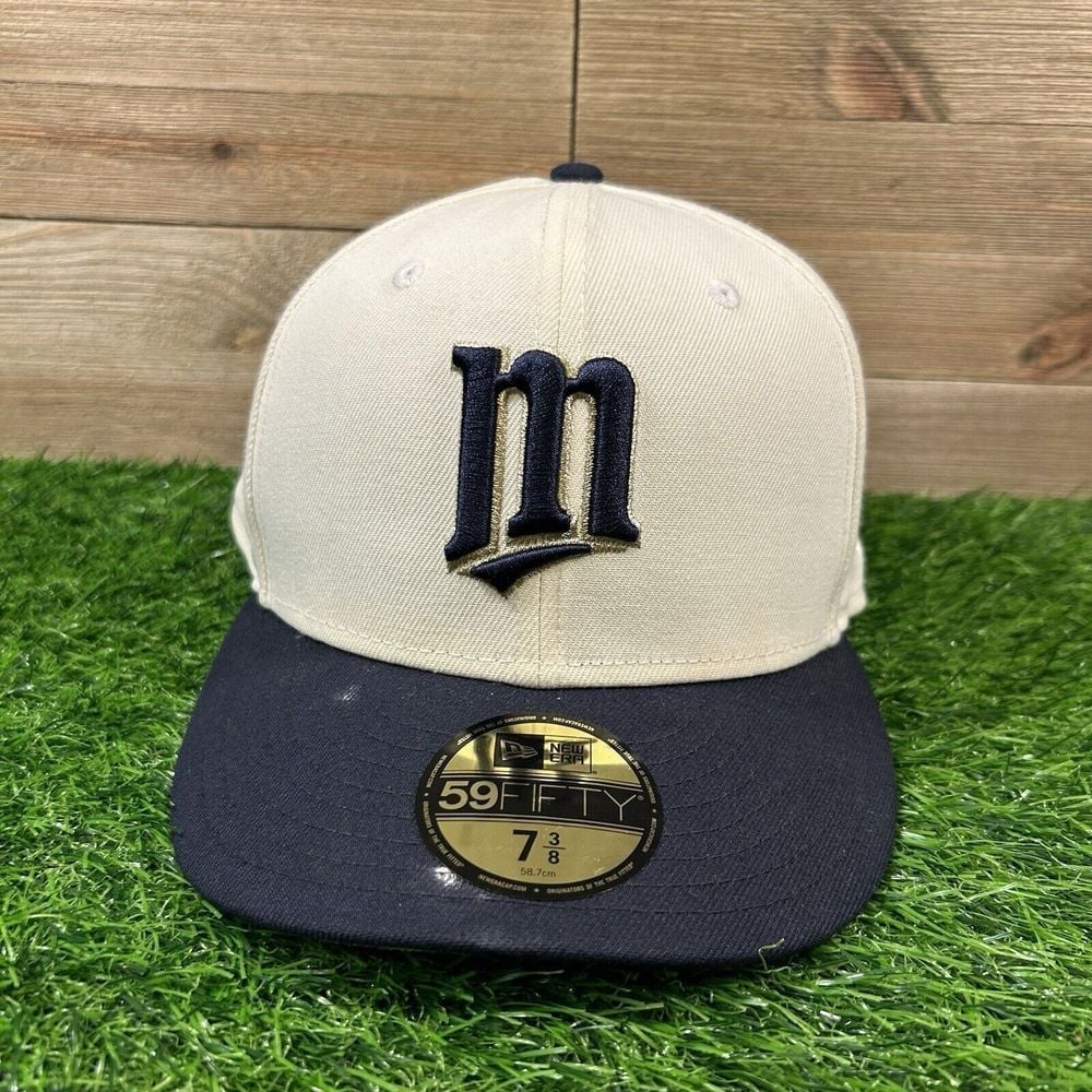 Minnesota Twins Hat Baseball Cap Mens 7 3/8 Off White Navy New Era Cooperstown