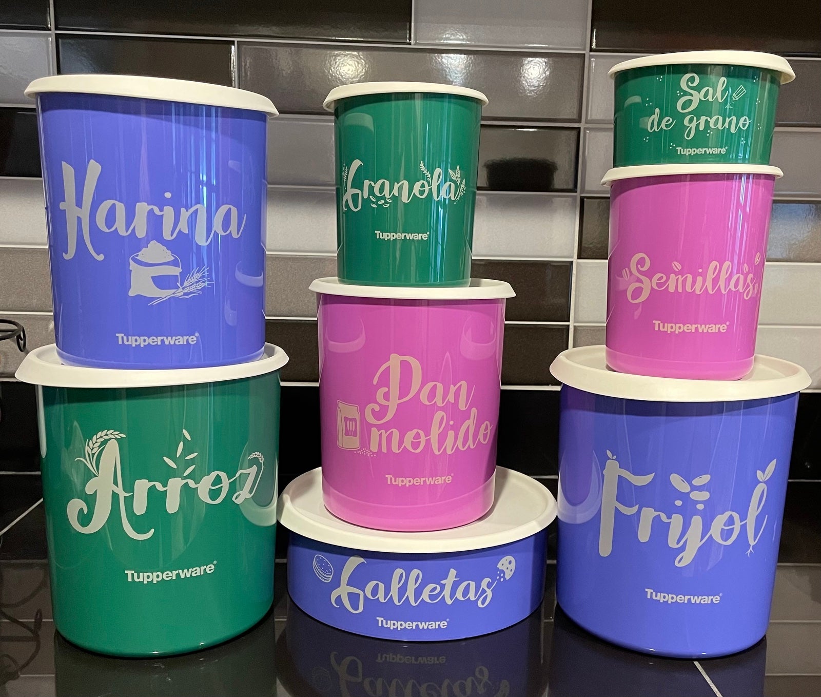 Tupperware One Touch Canister Set