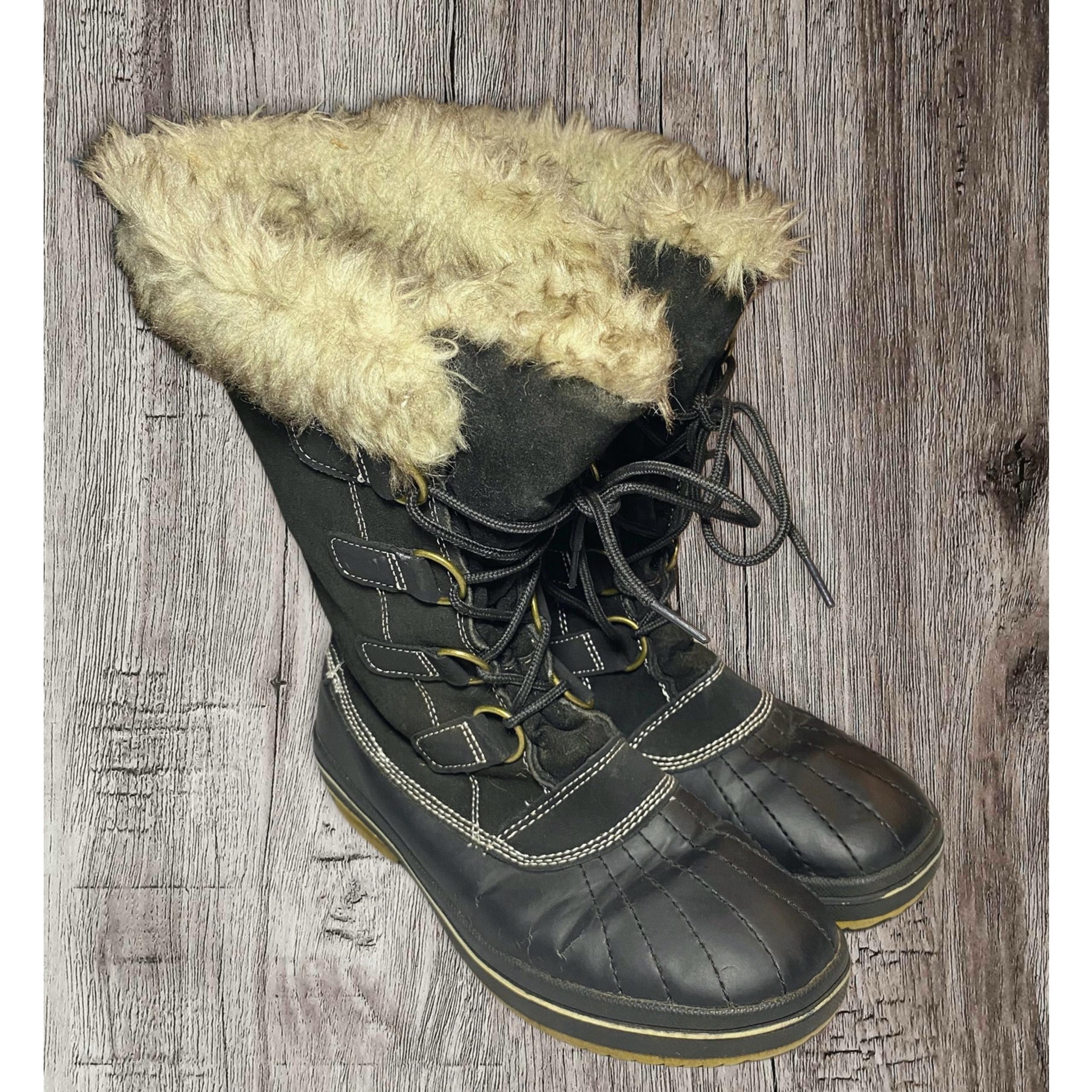 Target tall black winter boots. Faux fur, waterproof. Duck boots. Size 9