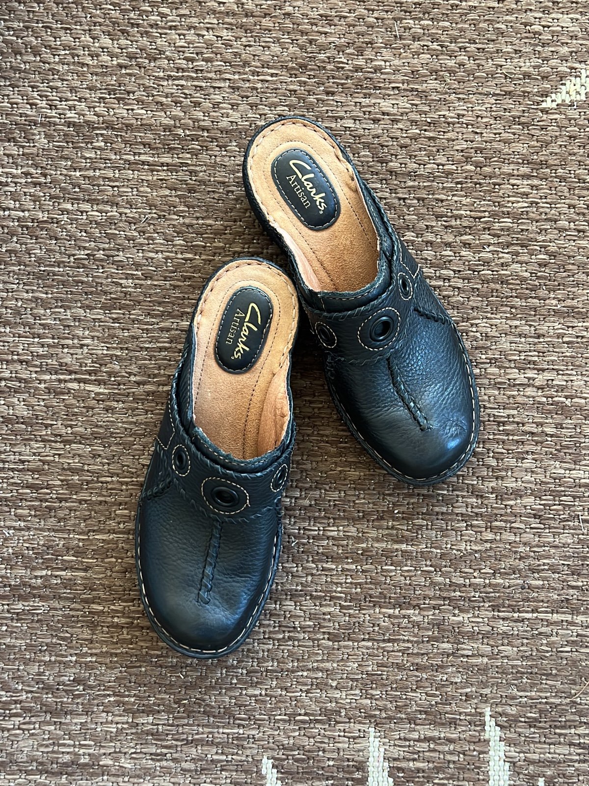 Clarks Artisan leather clogs