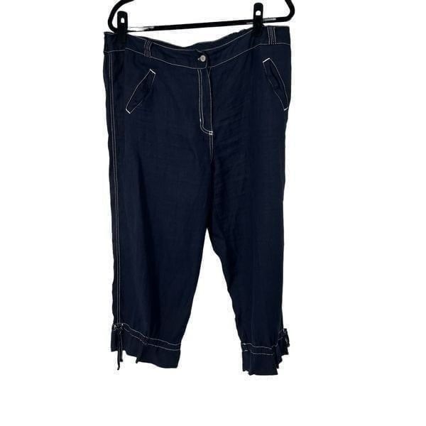 Chico’s Navy Blue 100% Linen Capri Pants