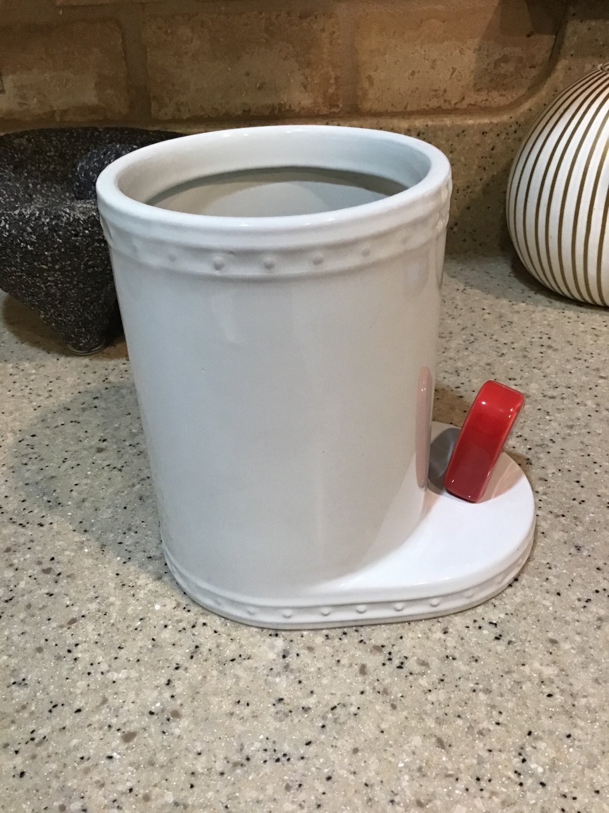 Nora Fleming Pearl Dot Utensil Holder