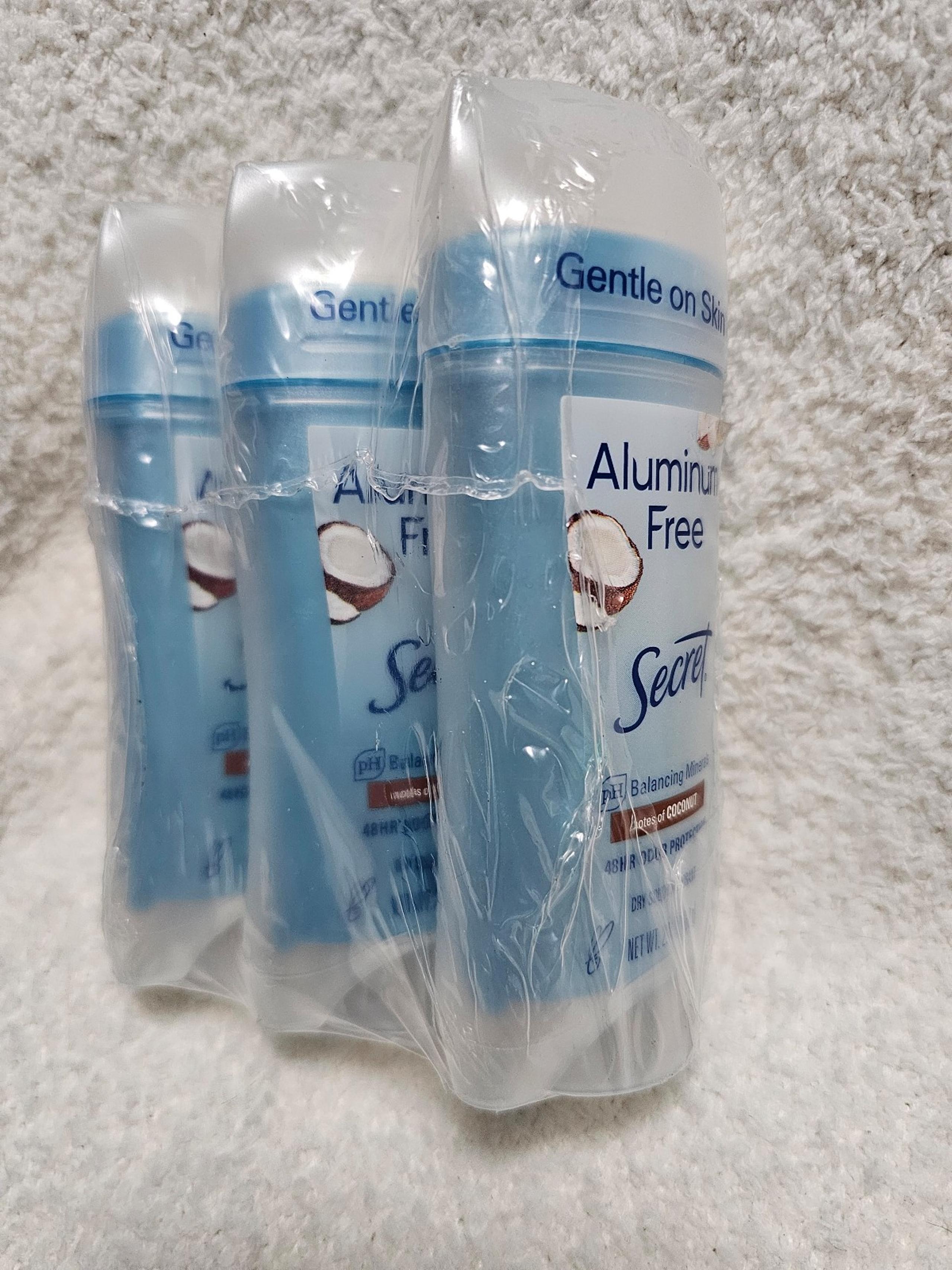 Secret Aluminum Free Deodorant With Notes Of Coconut 3 Pack